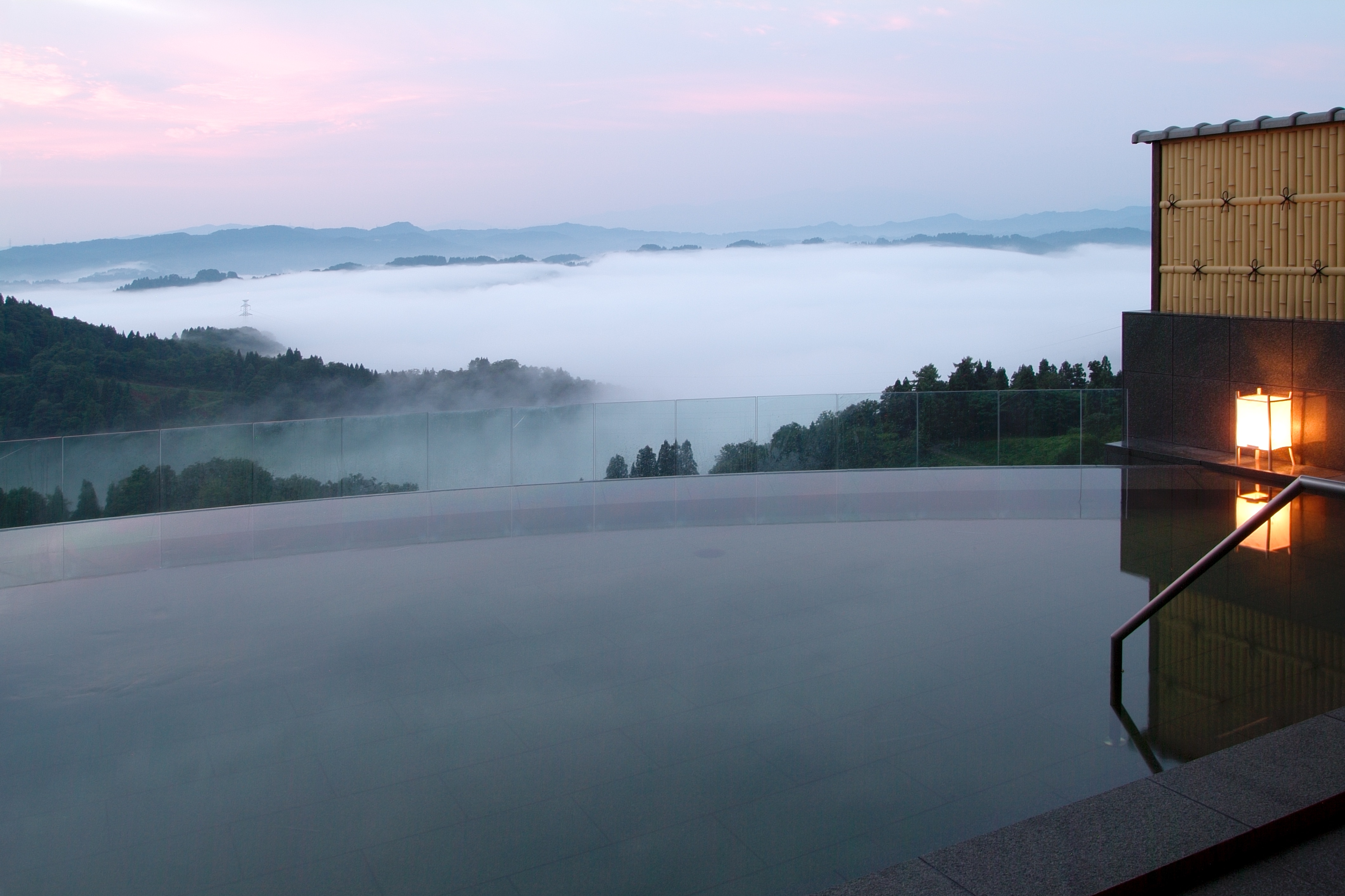 Sea of clouds from the open-air bath