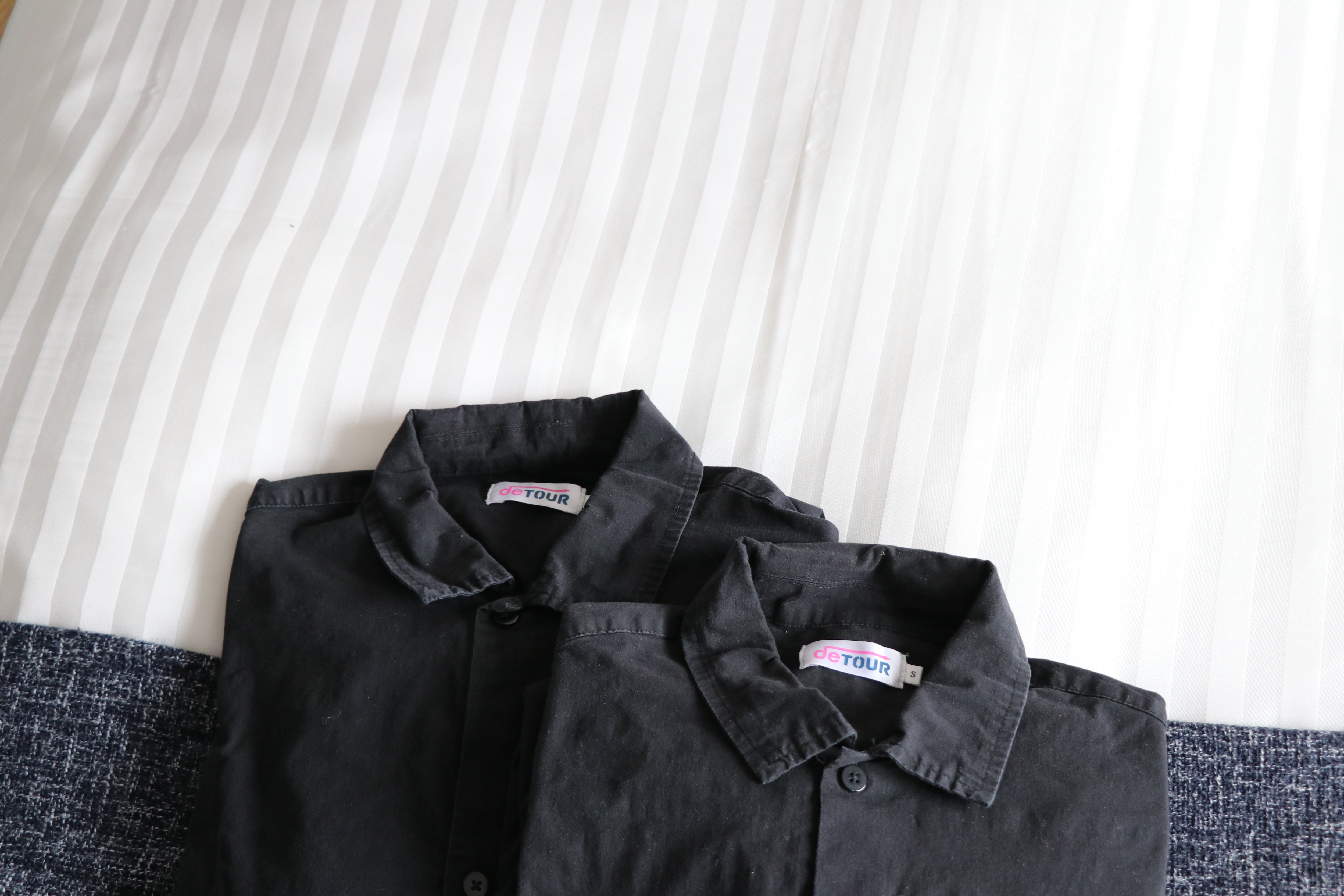 deTOUR Roomwear