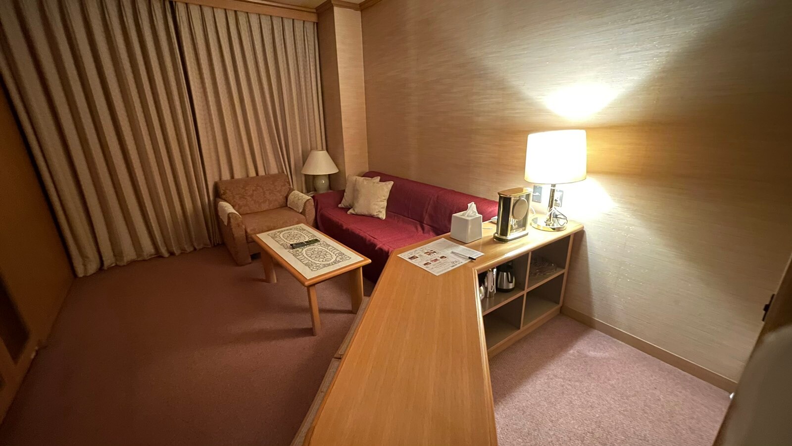 Nostalgic Twin Room Living Room
