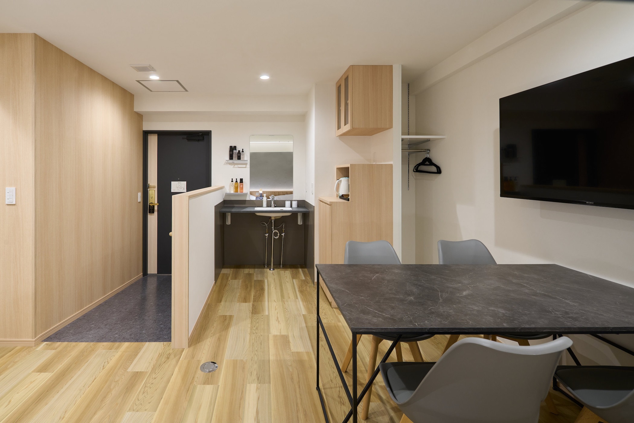 Dining space in New deluxe family room.