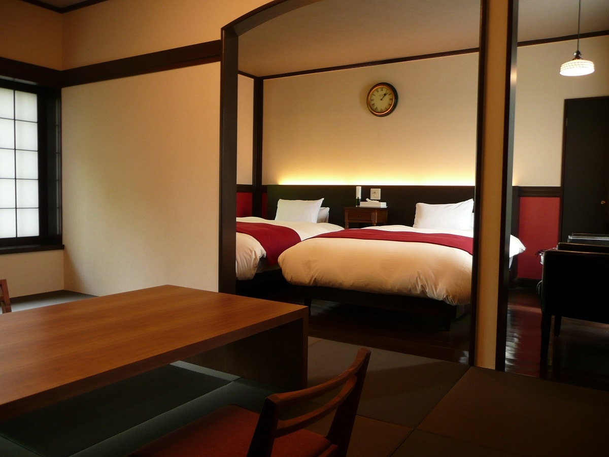 Separate Japanese-Western room "Gingetsu"