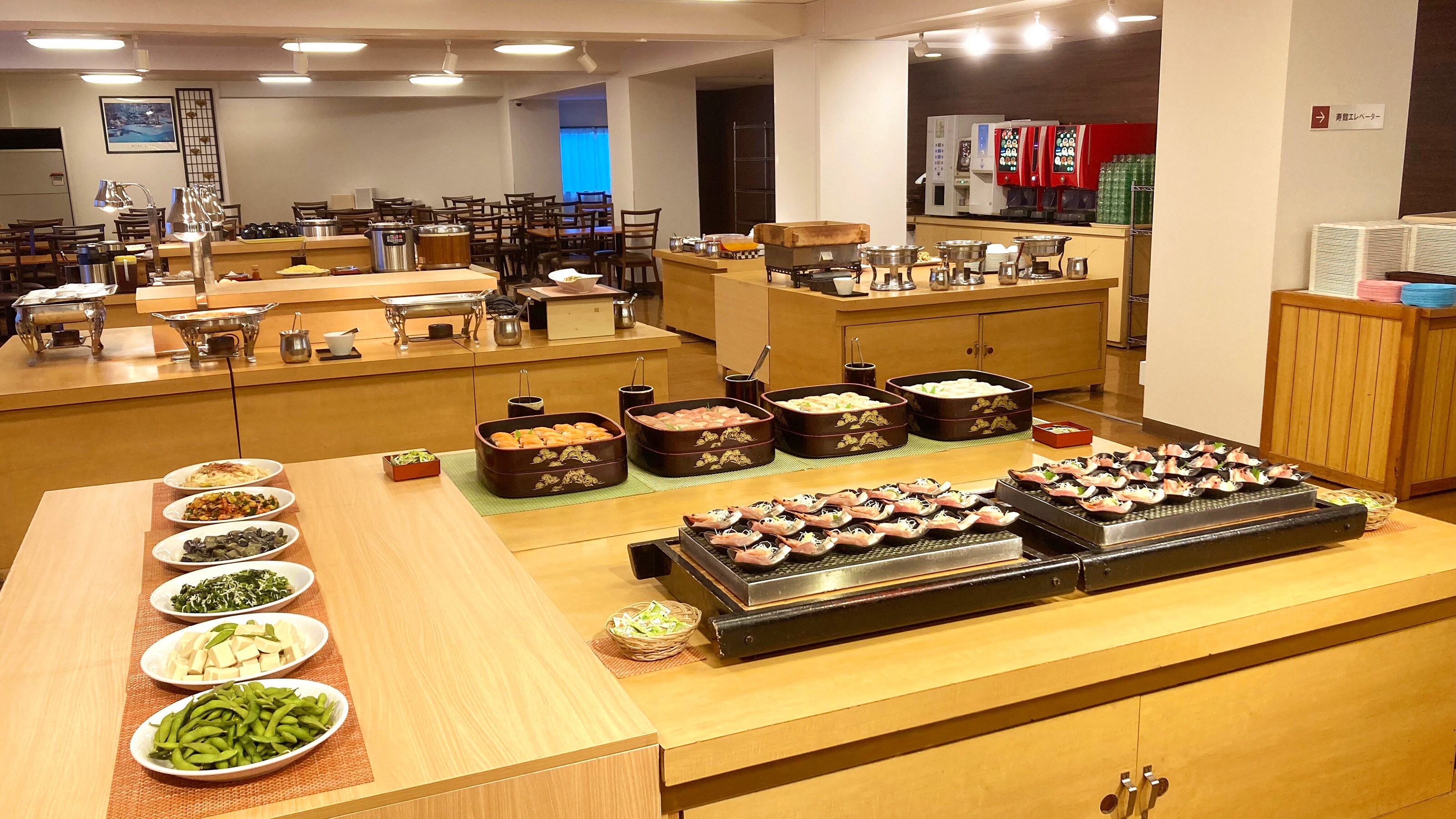 Một ví dụ về tiệc buffet tối