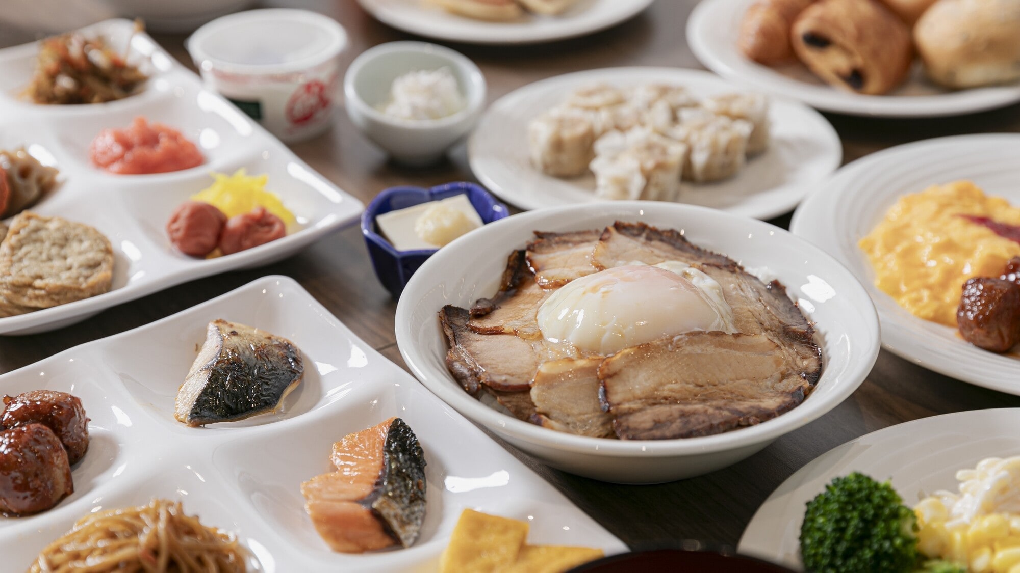 นักชิมเกรดบี! ข้าวหมูย่างไข่ดาว อาหารขึ้นชื่อของอิมาบาริ