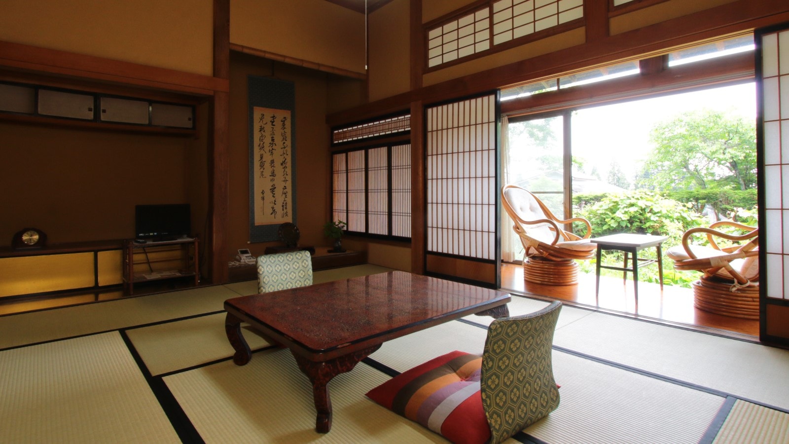 ■ Main building 8 tatami mats