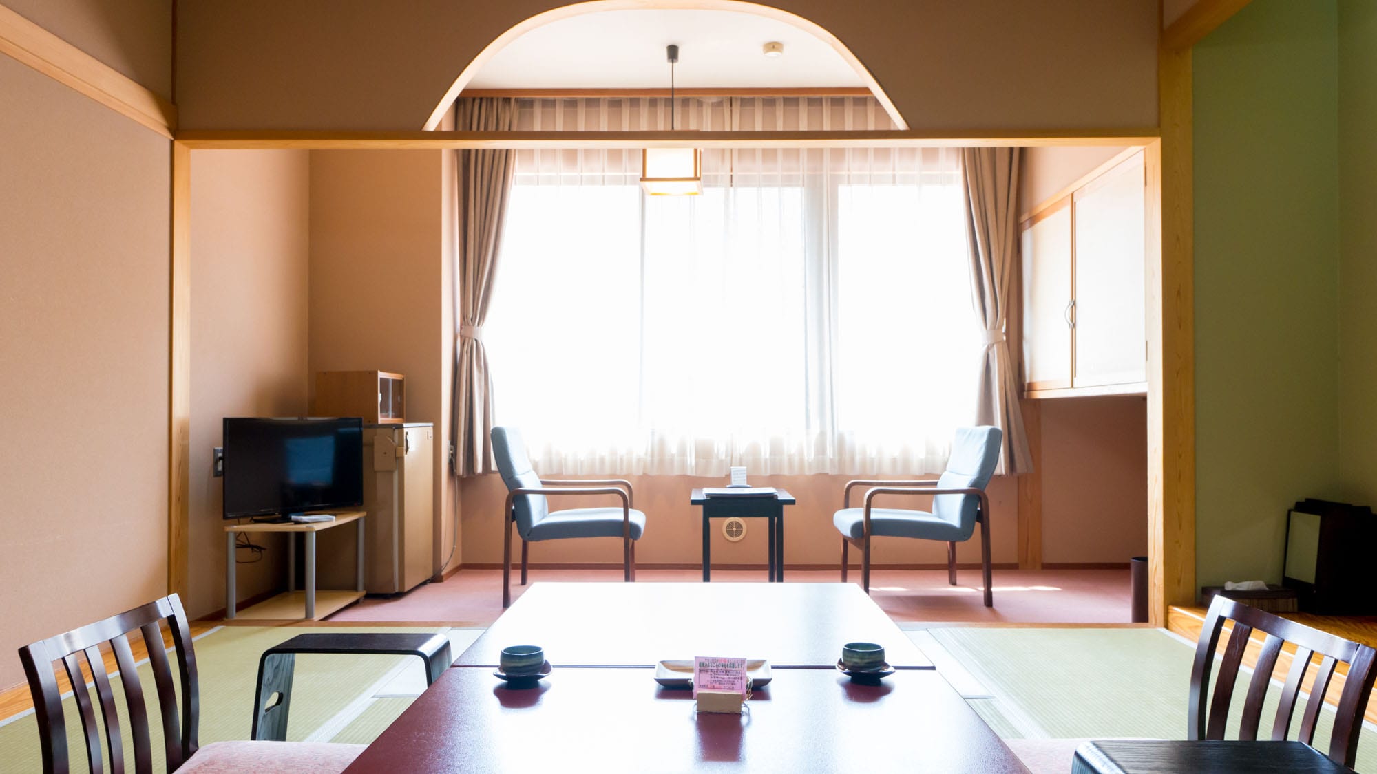 [New building, Japanese-style room 10 tatami mats] Image