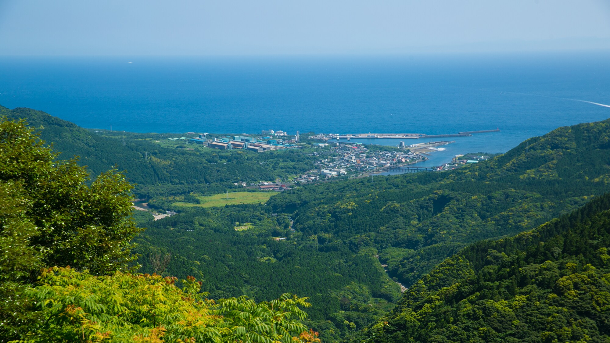 [View from the mountain]