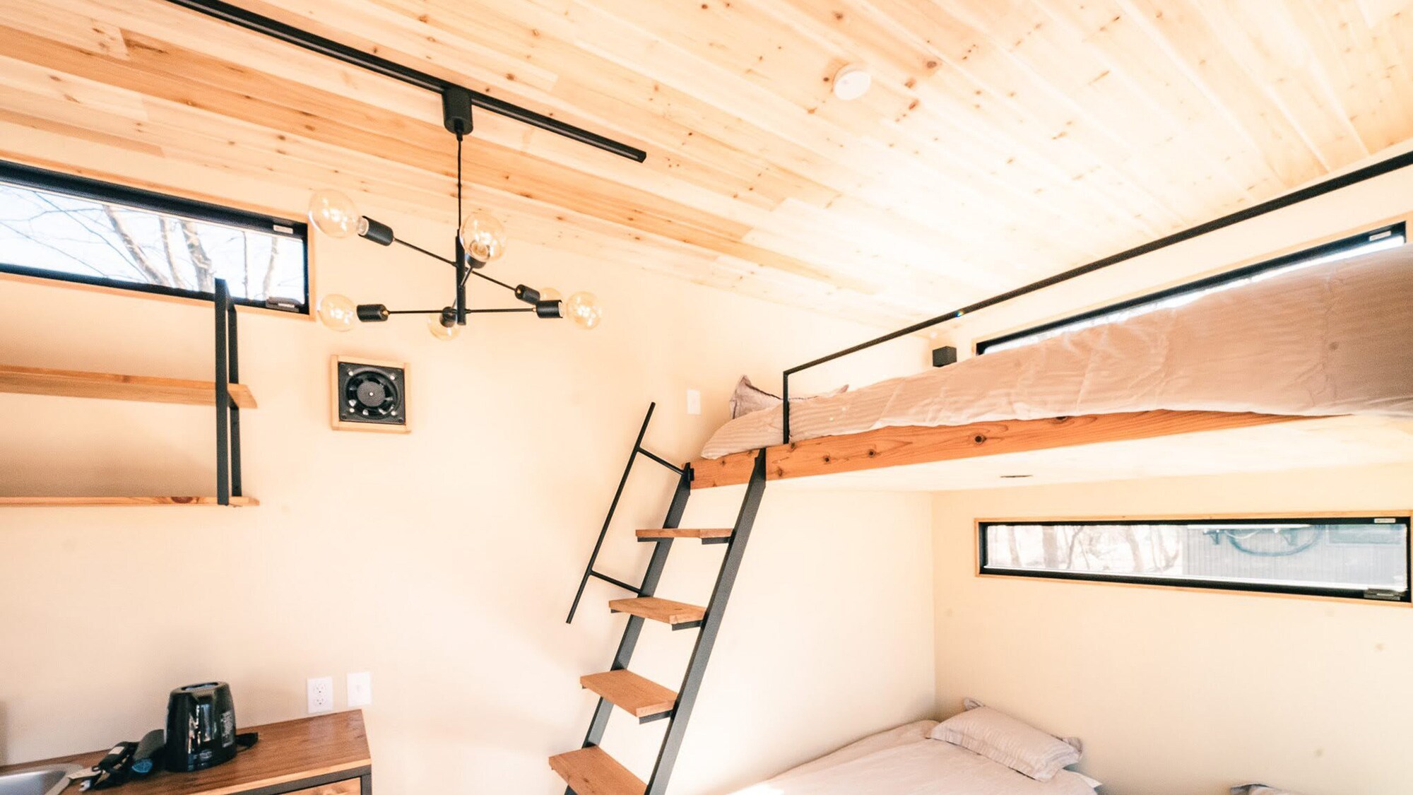 ・[Trailer house/bed] A playful room that both adults and children can enjoy.