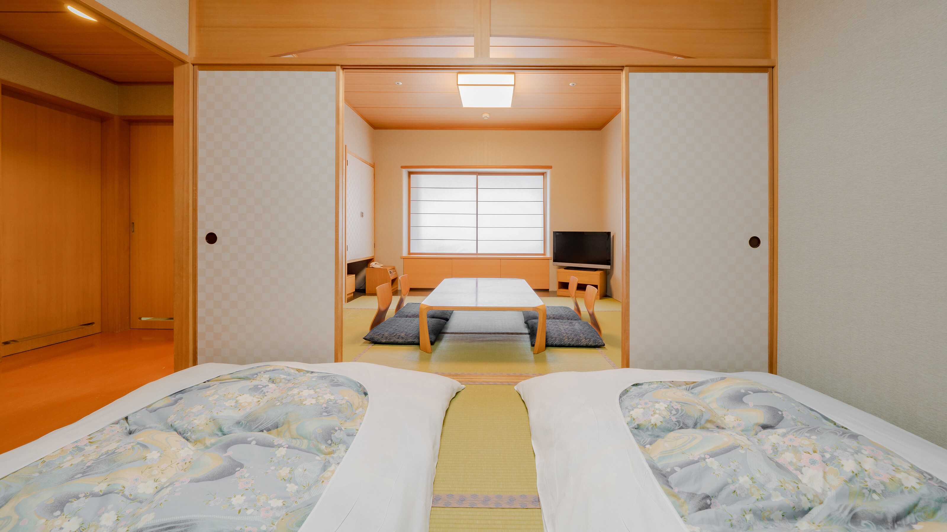 5～12楼/中等楼层/日式房间（6张榻榻米+6张榻榻米）/独立浴室和卫生间