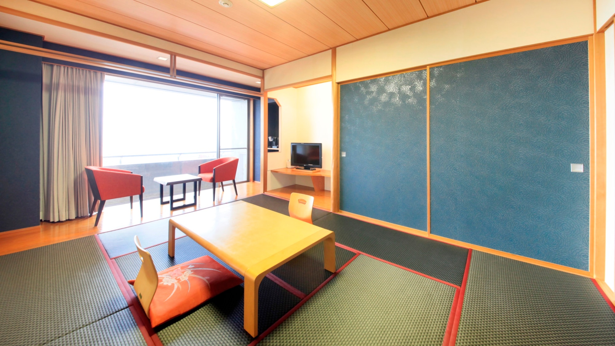 [Japanese-style room 8 tatami mats] Relaxing Japanese-style room