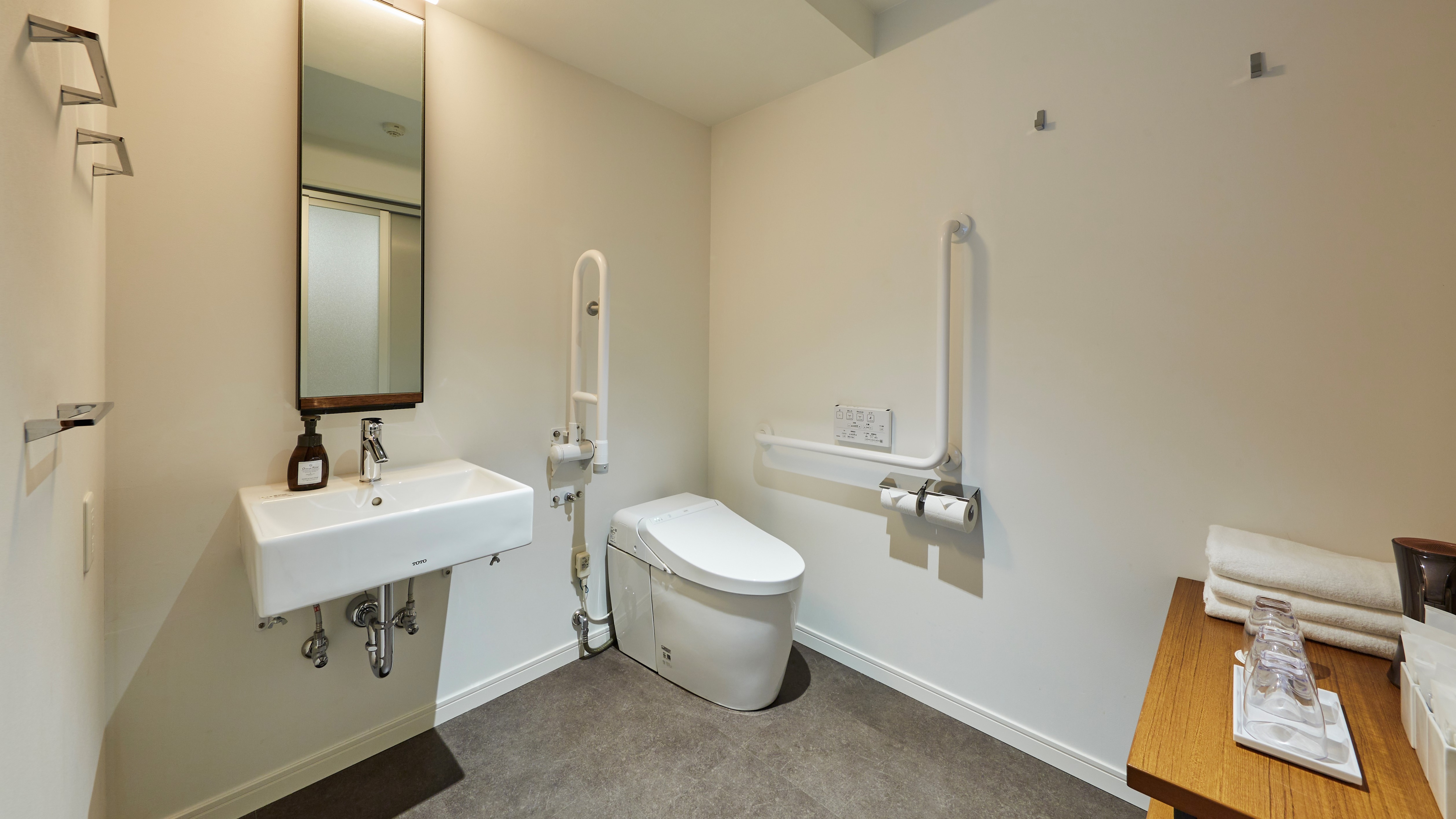 Area perairan ruangan universal