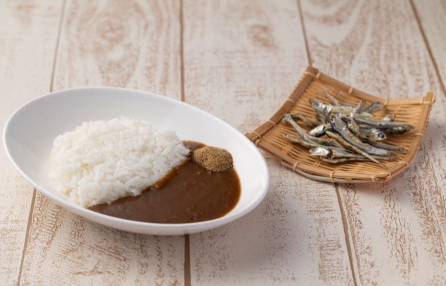"Welcome Himi Curry" image