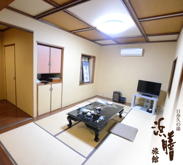 Kamar bergaya Jepang 3-4 orang