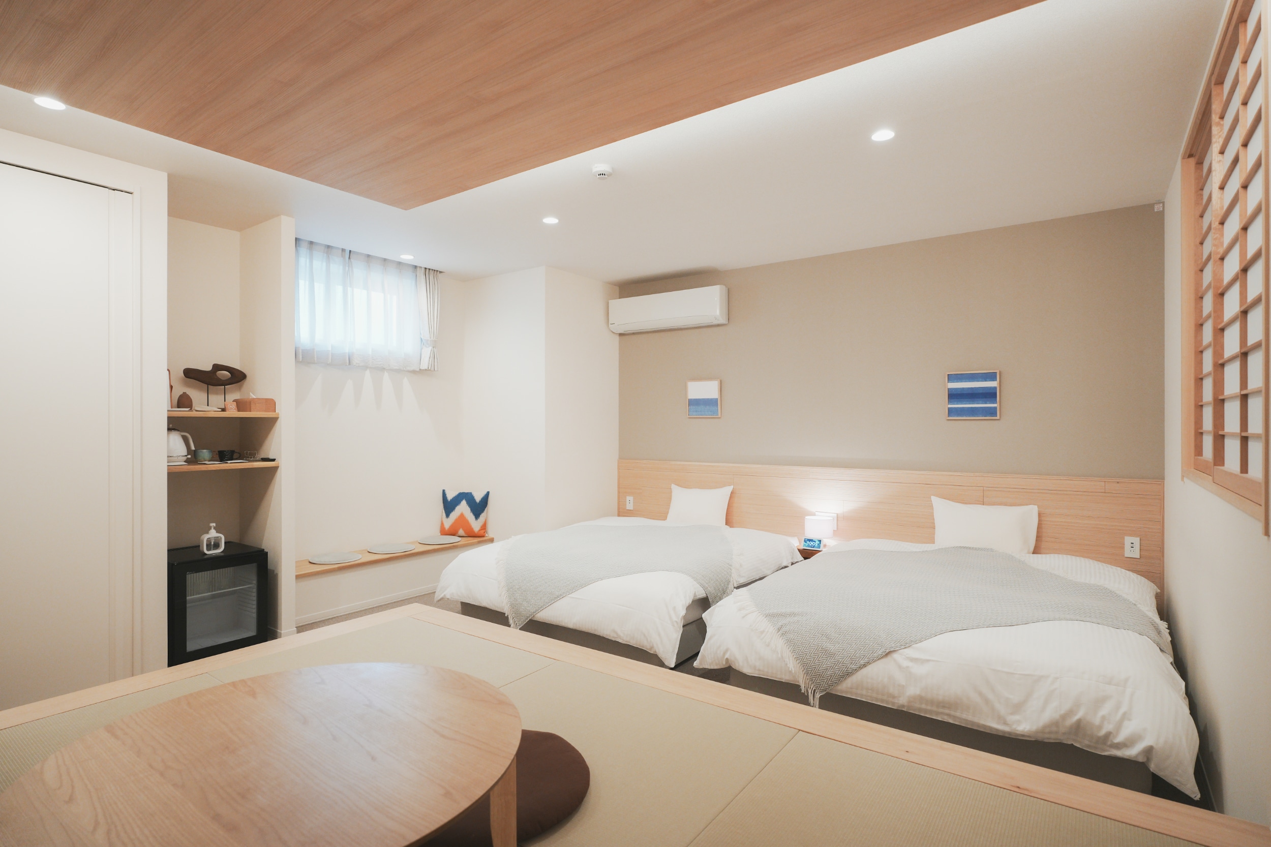 Tatami twin suite