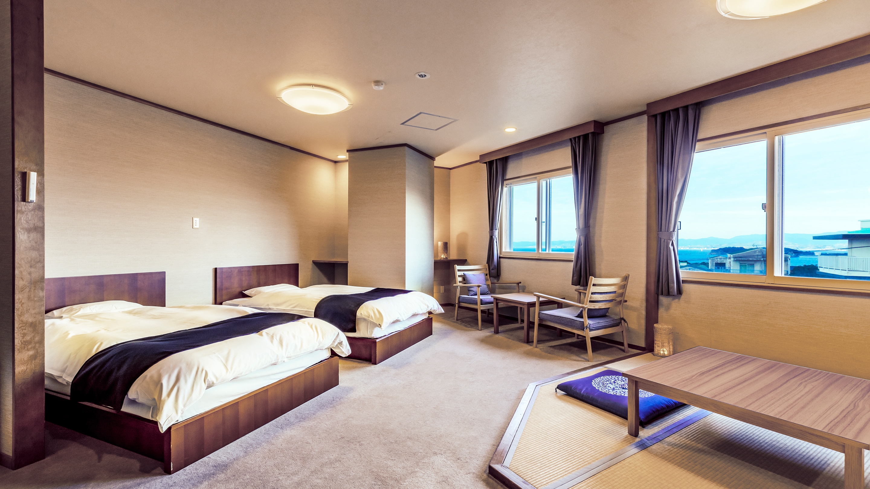 Standard Japanese-Western twin room *Example of a guest room
