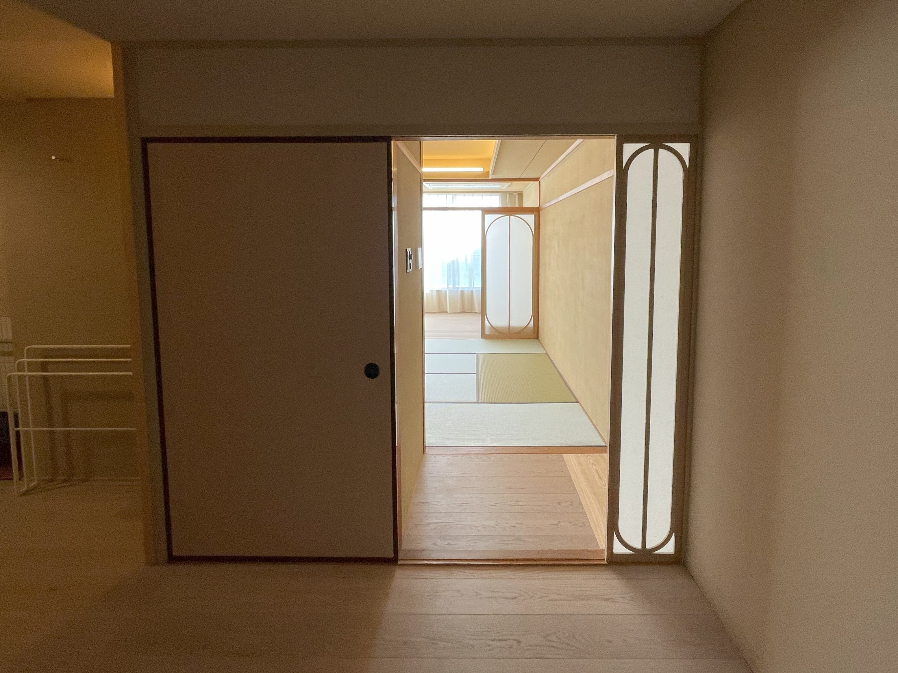 [Top floor Japanese-Western room] ■Bay Room■