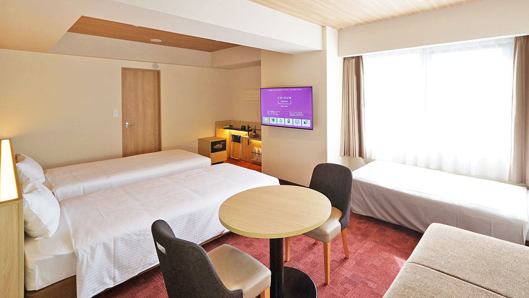 Grand Twin [Bed width 110cm, sofa bed 92cm]