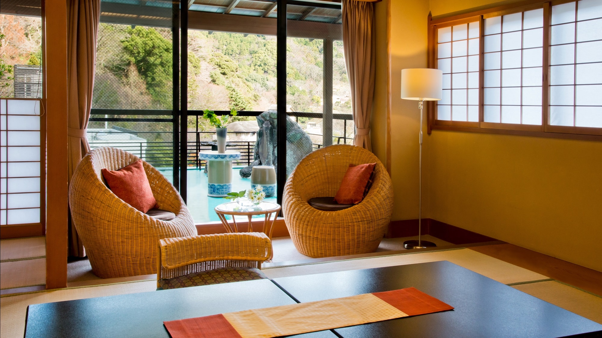 [Main building Senkei] The rooms of the regular plan are also spacious with 12 tatami mats or more.