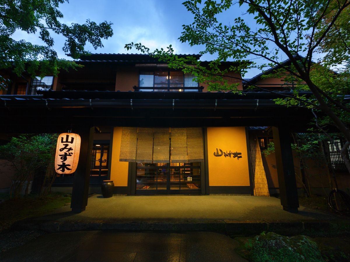 [Exterior] Yamamizuki Entrance