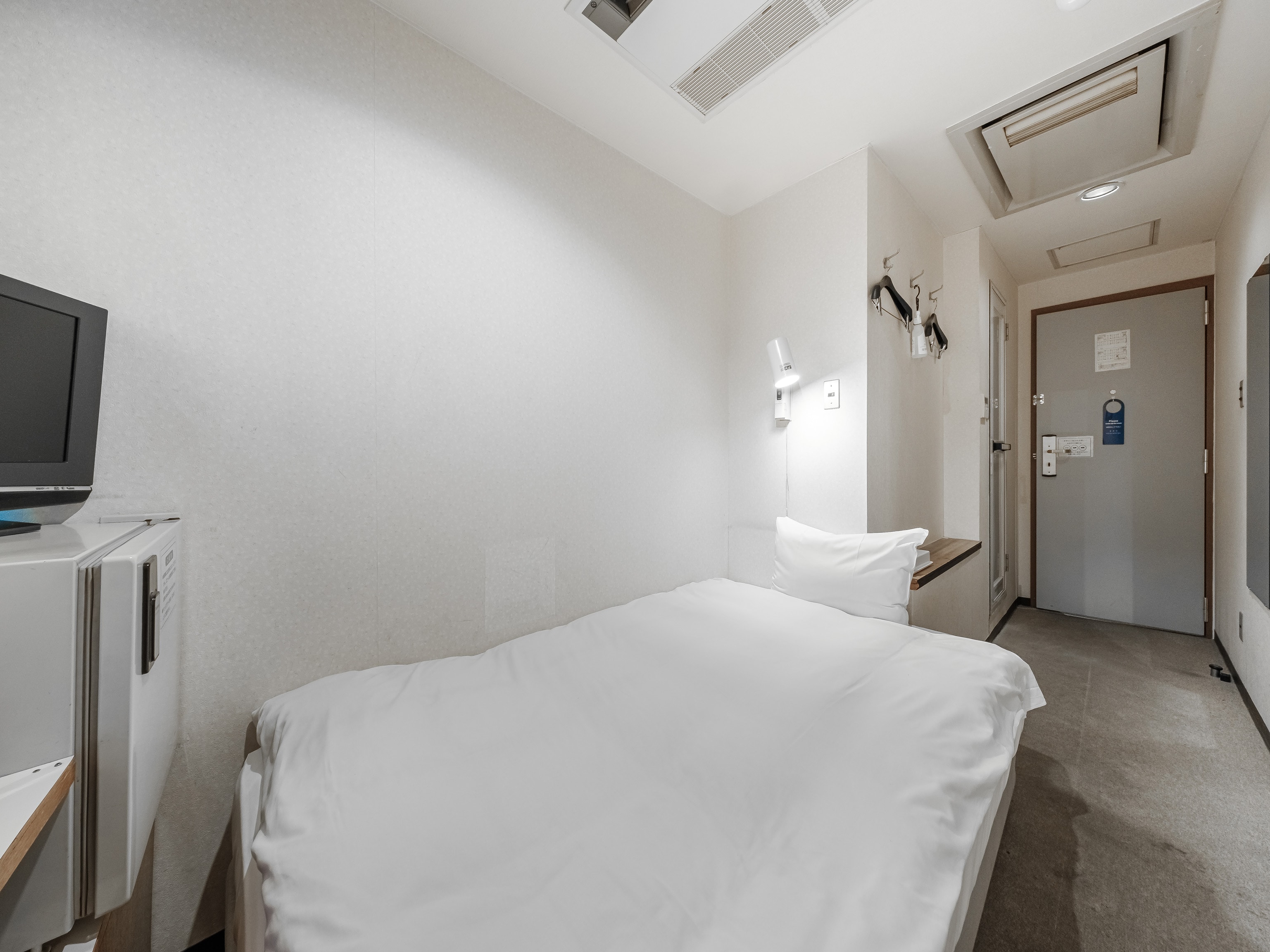 [Annex] [Smoking] Semi-double room