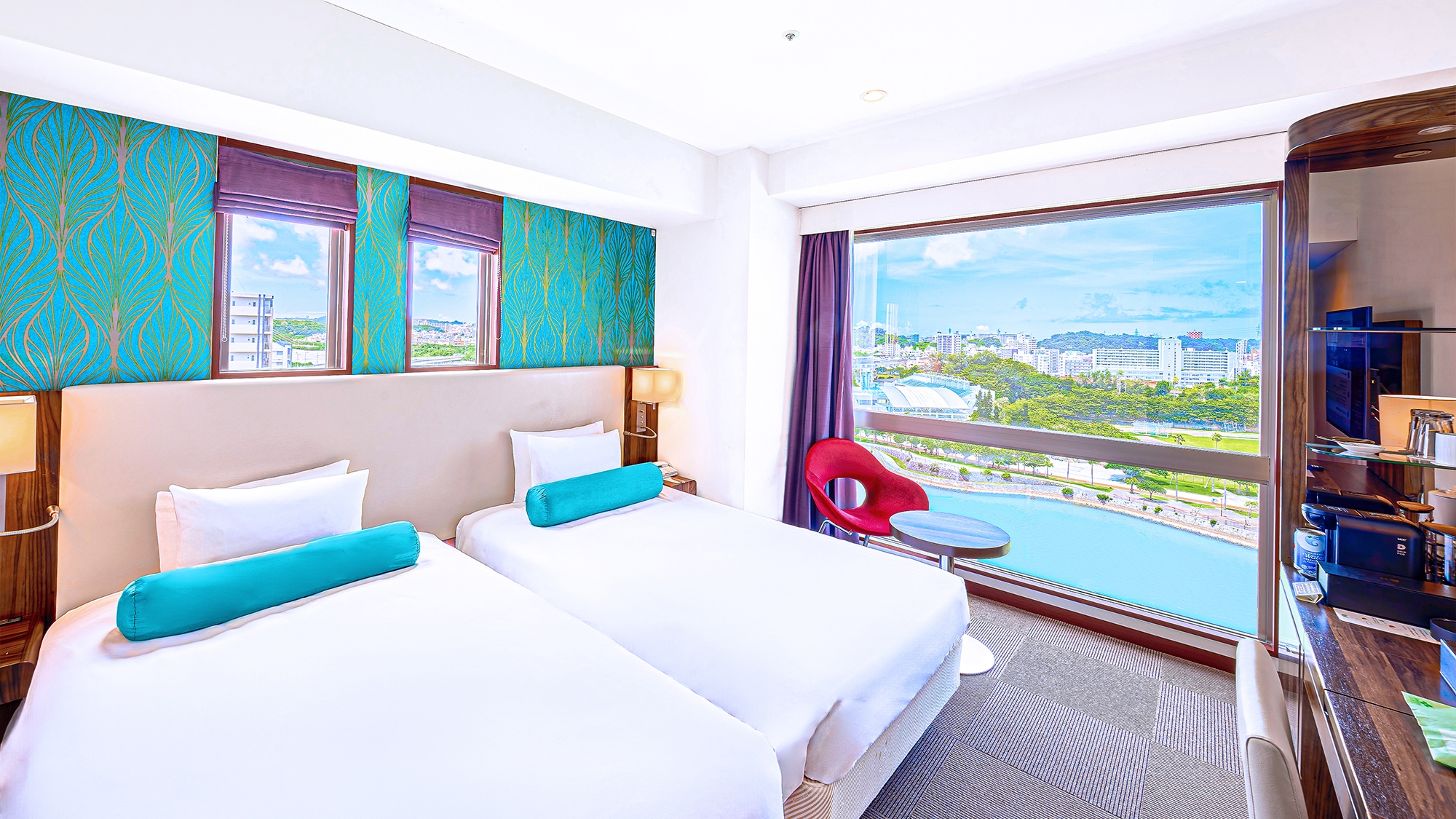 Kamar Superior Twin dengan Pemandangan Sungai