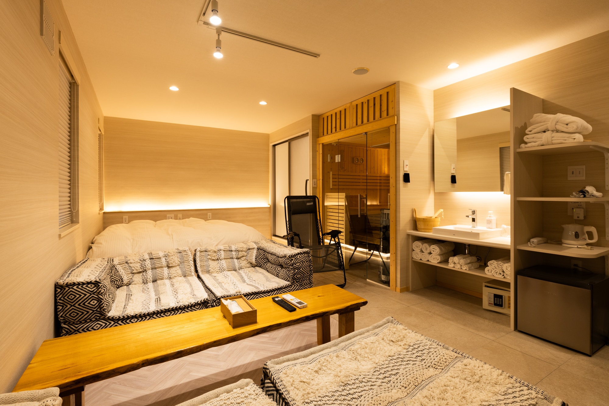 Room with Sauna (Medium) (Chum Salmon) (1 King Size Bed)