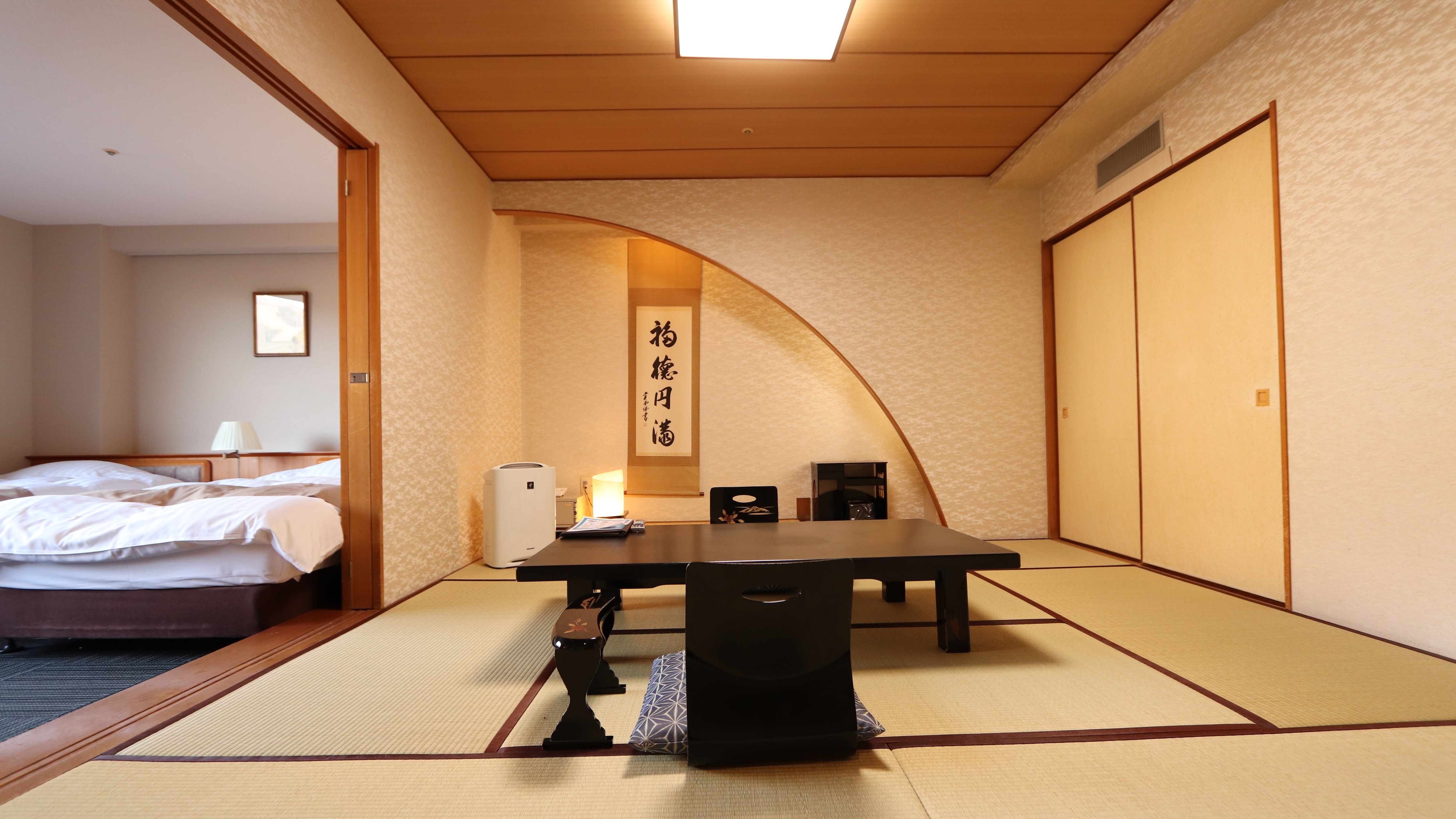 [Room] Japanese-Western style room