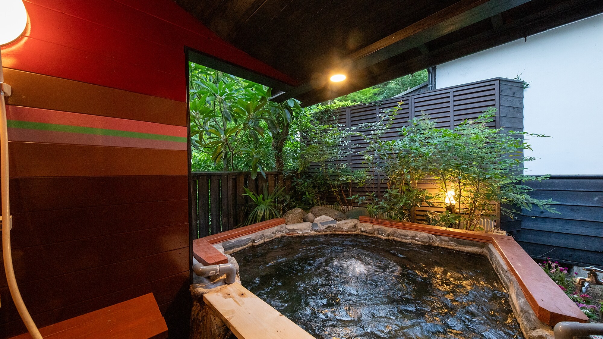 [Ageha] Separate guest room_Japanese-style room 6 tatami mats + 4.5 tatami mats A luxurious open-air bath that will free you from your daily routine