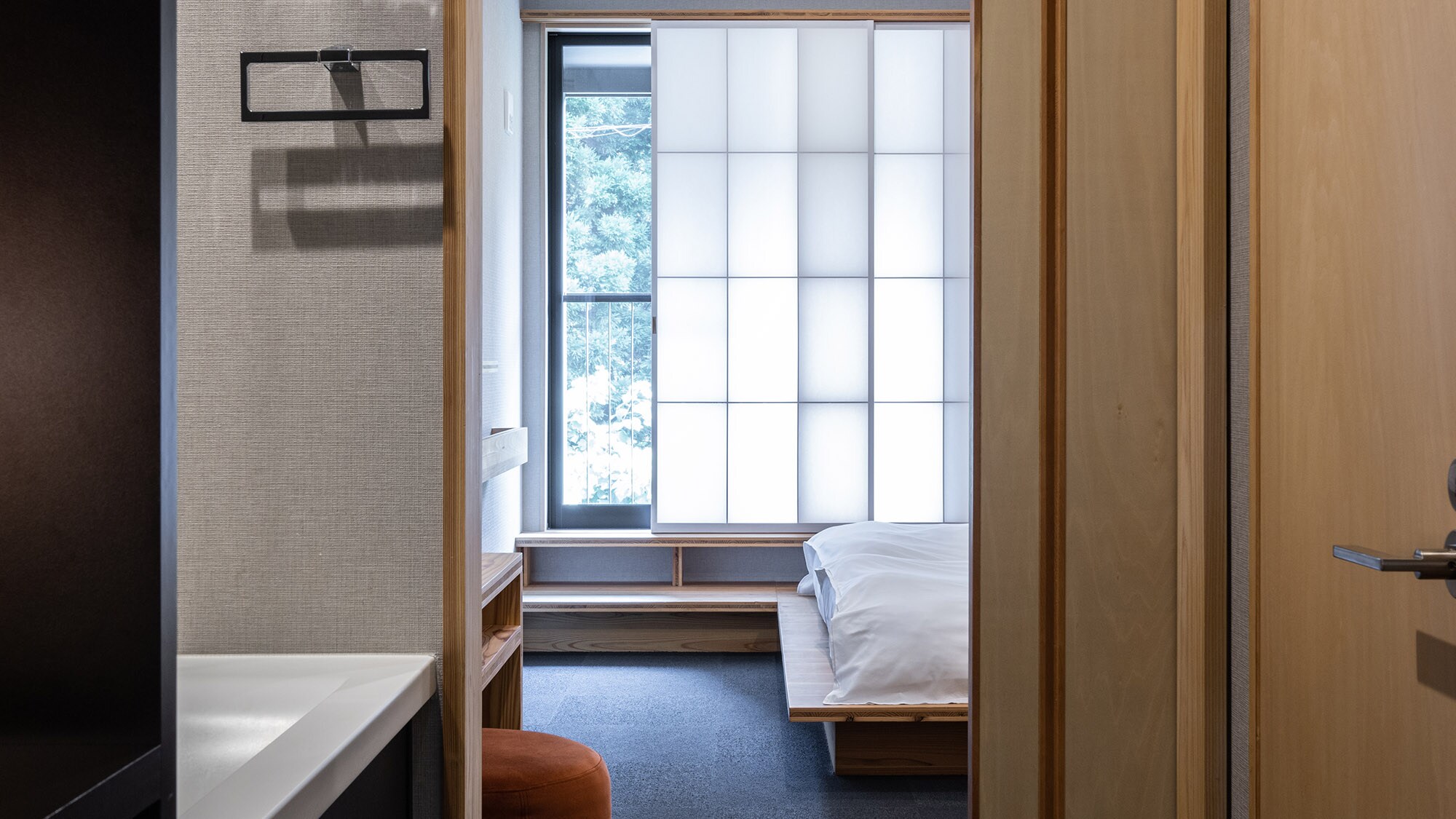 ・[Standard Twin Room with Floor Cushion] A simple, modern and functional room.