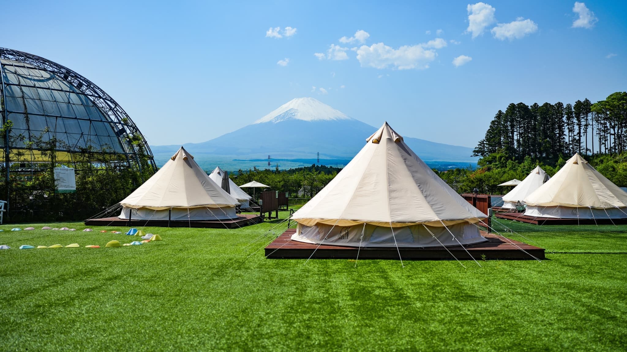 OUTDOOR HILL VILLAGE Glamping Tent