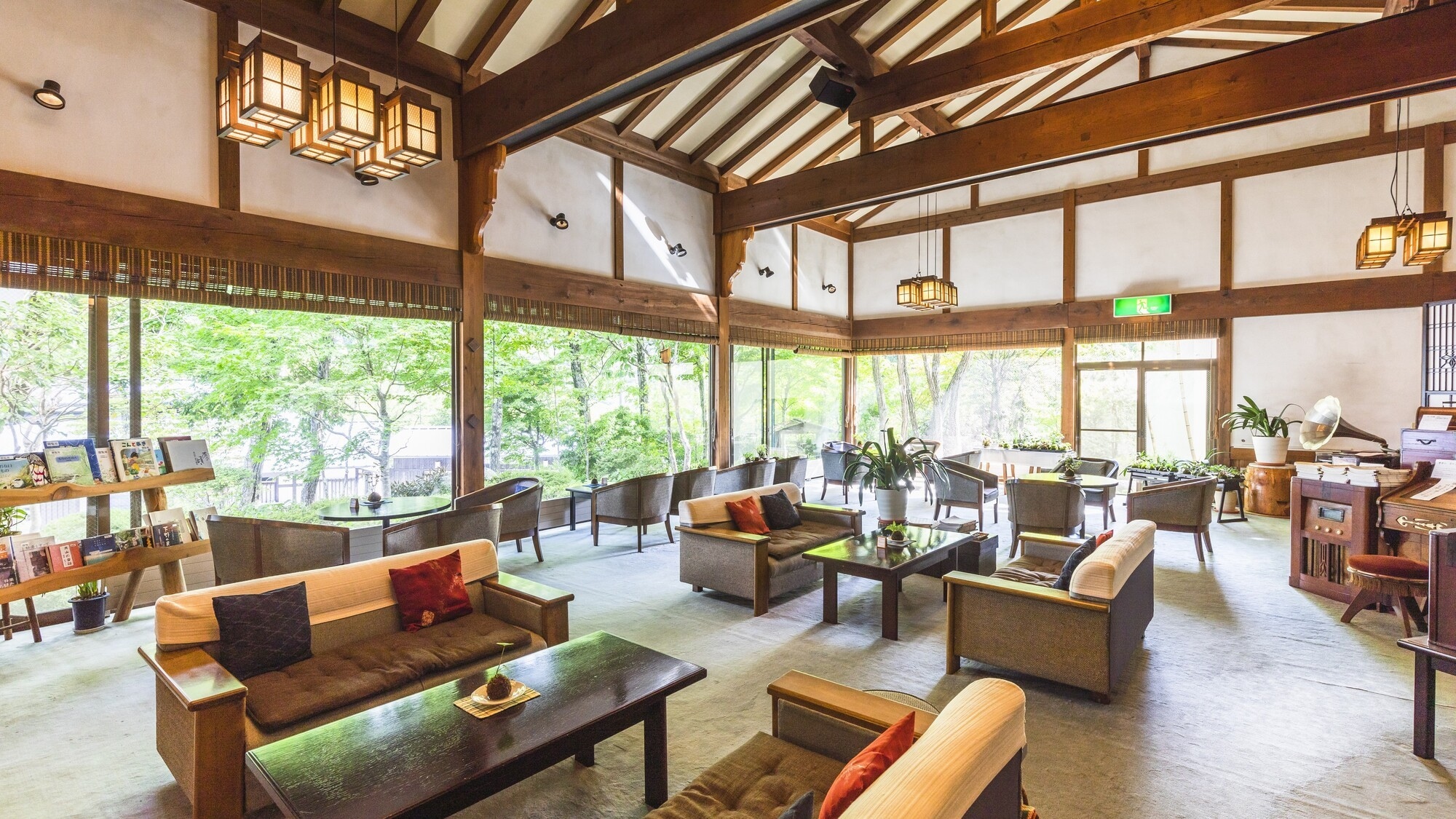 Lobby_Spring