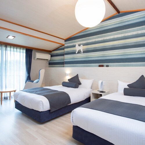 Top floor deluxe twin