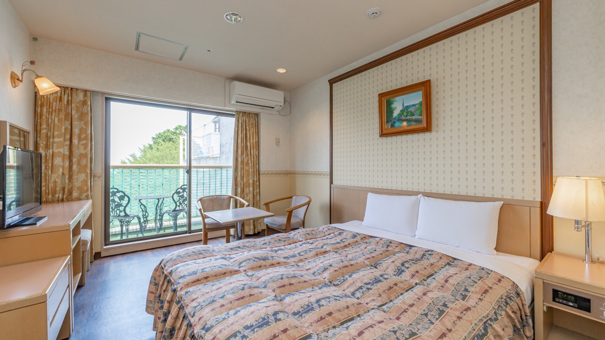 ◇【可攜帶寵物入住】轉角雙人間