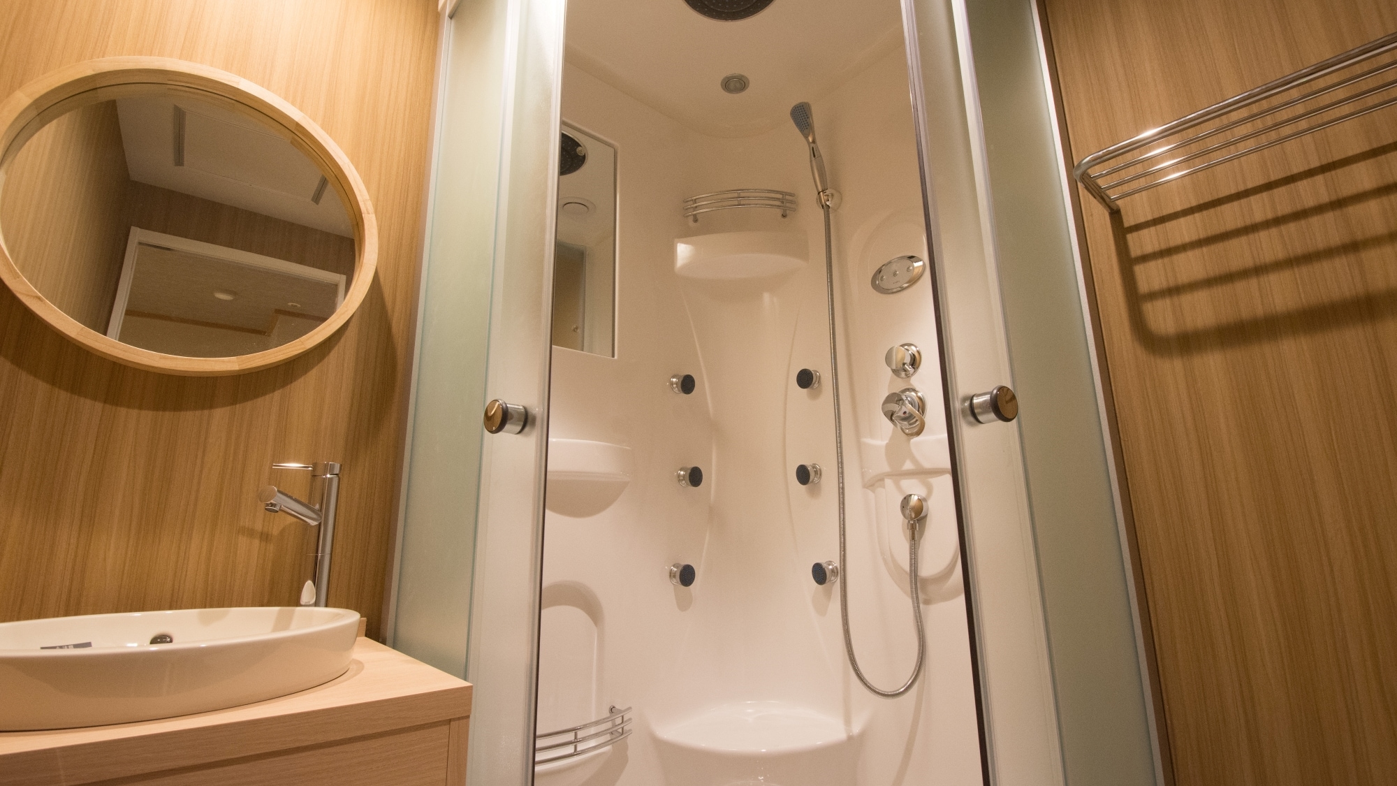 cabin shower booth