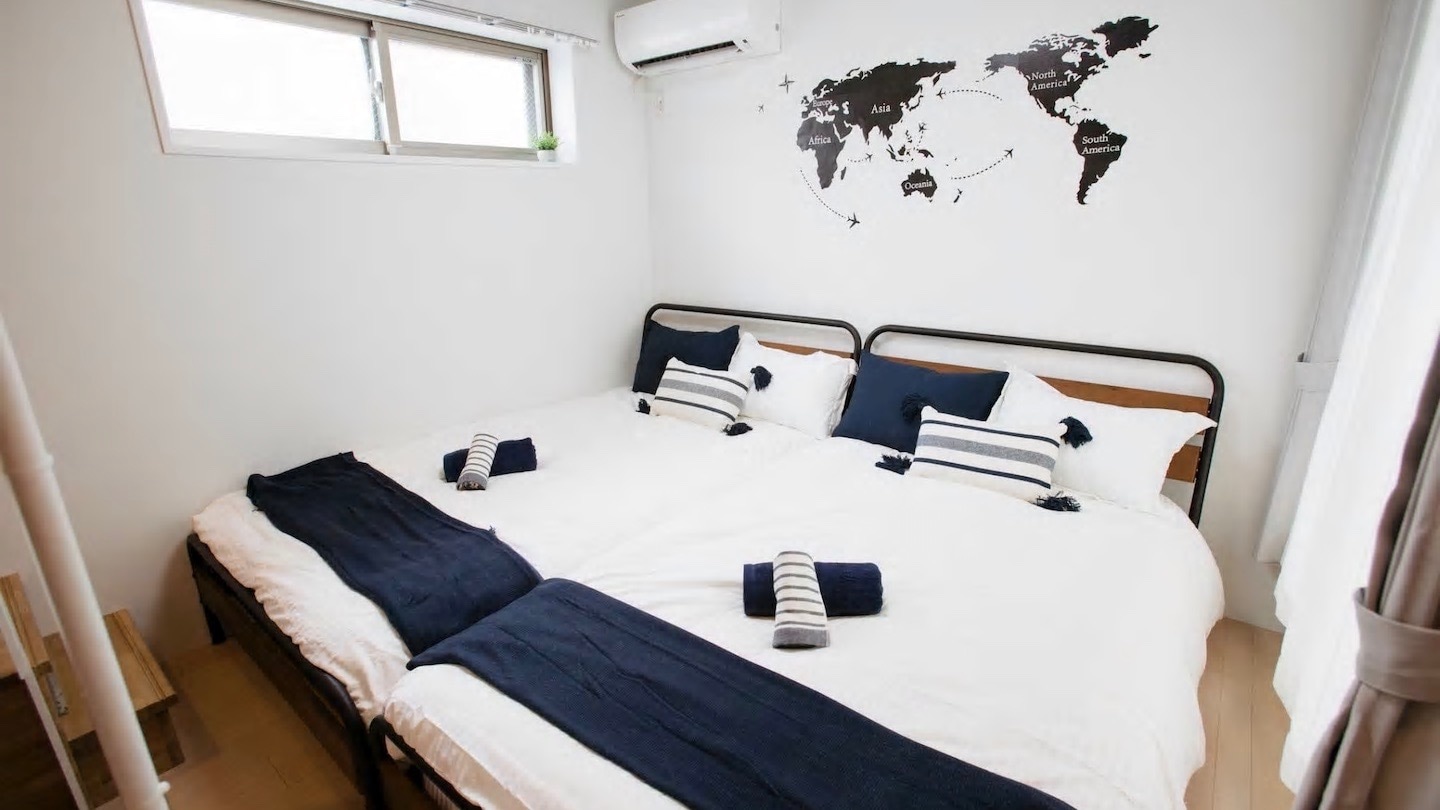 Maisonette Family Suite Bedroom 1