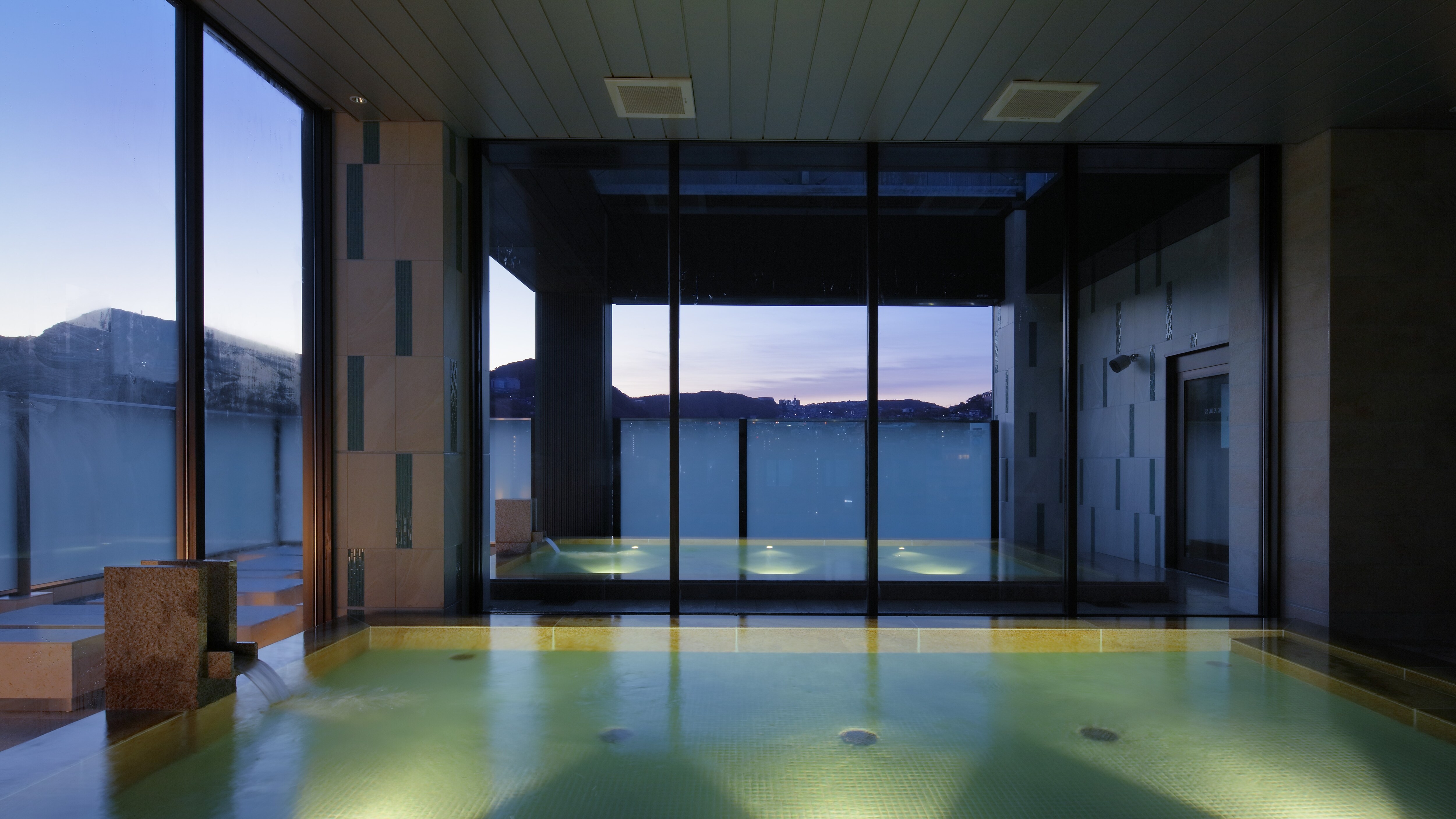 天空溫泉露天浴池