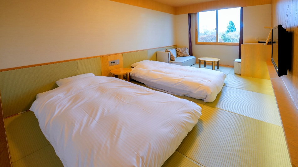 Japanese-style room twin (18 sqm, no bath and toilet)