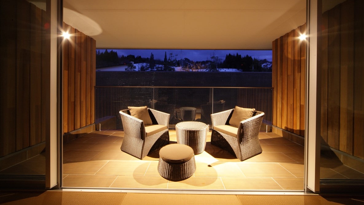 Second floor terrace