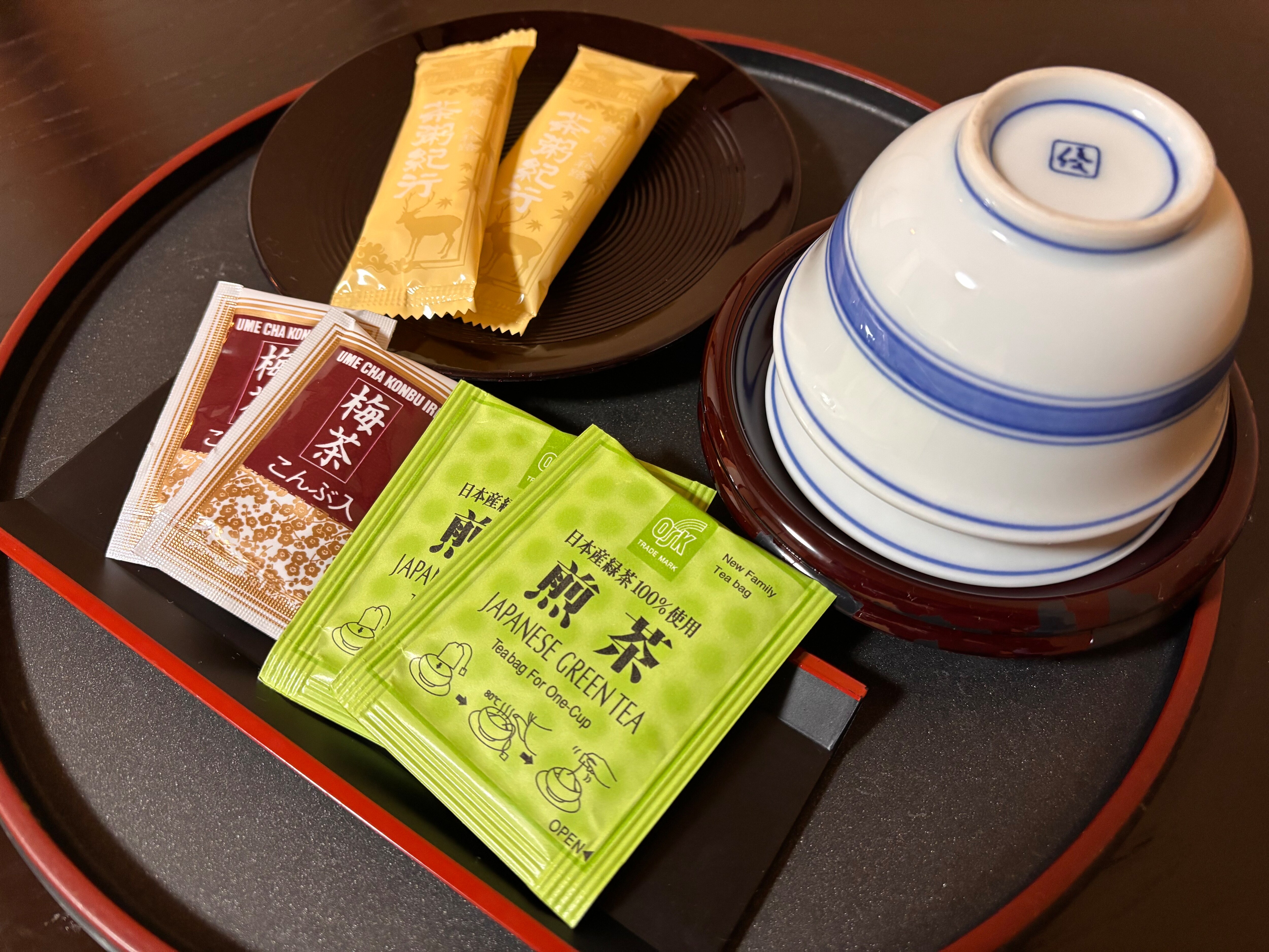 ▼ [日式房間範例] 抵達後，您可以稍作休息，享用一杯熱茶。