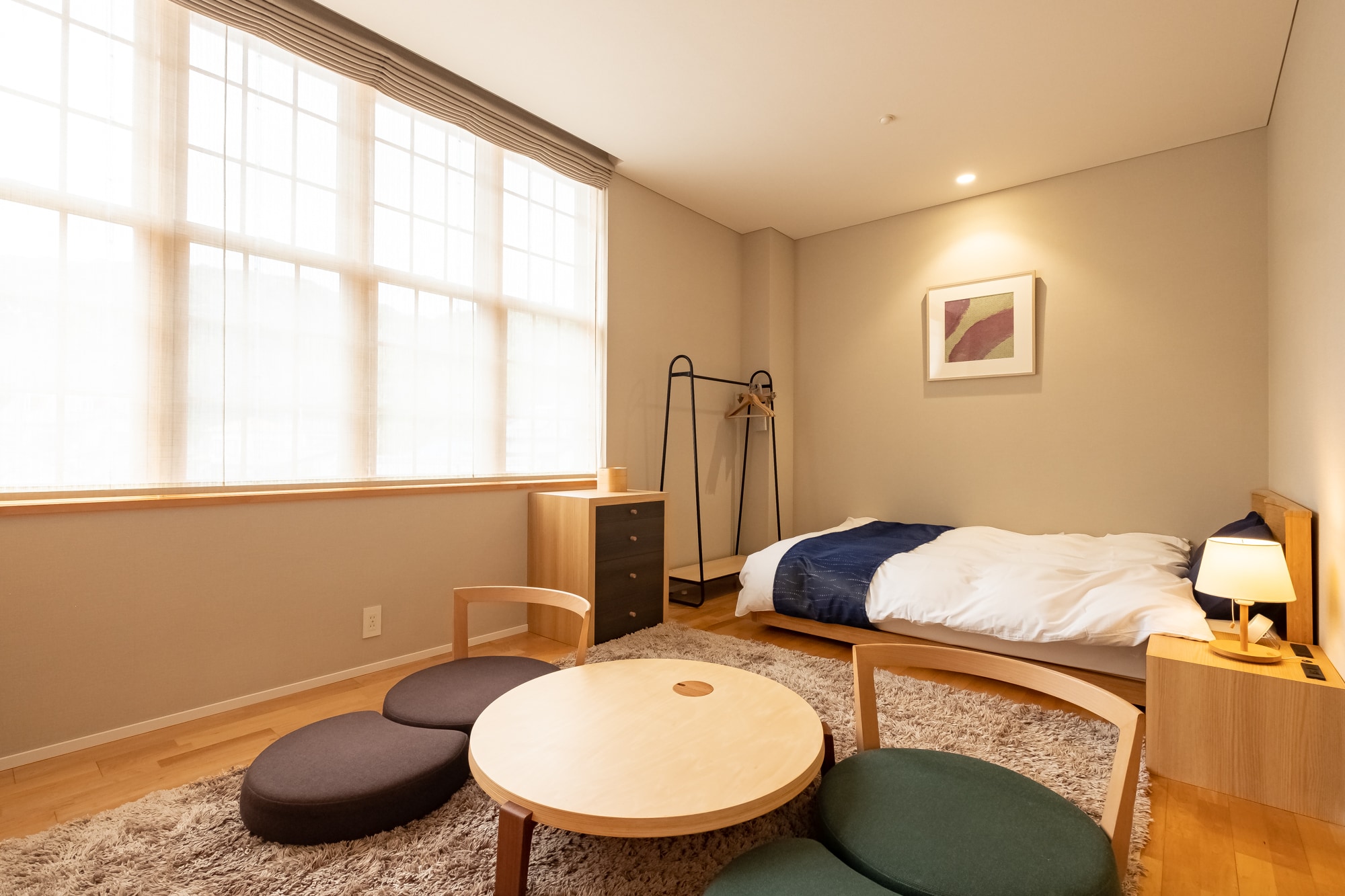 Western-style double room