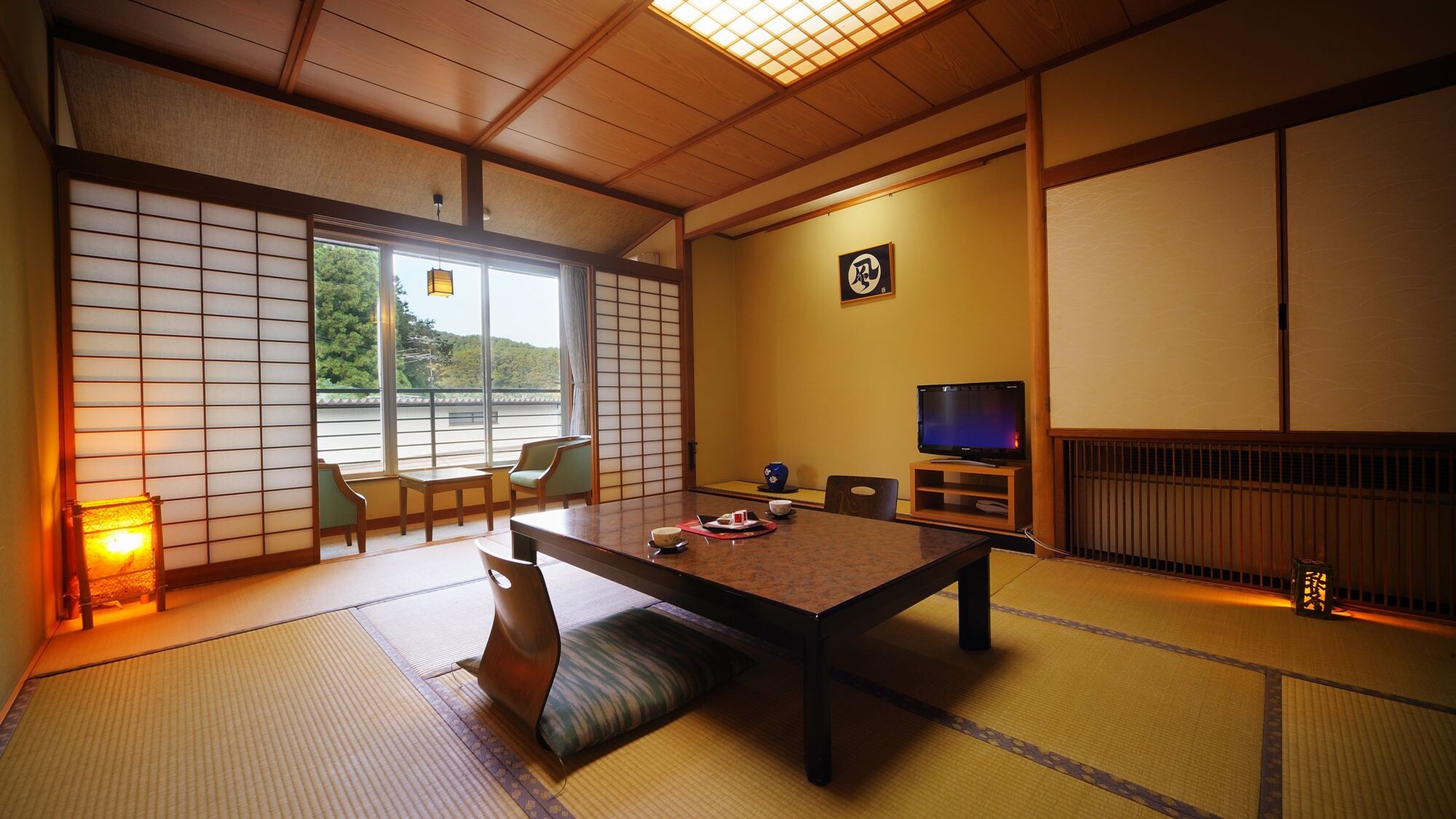 [Main building Japanese-style room] A standard Japanese-style room. Equipped with individual air conditioning and air purifier.