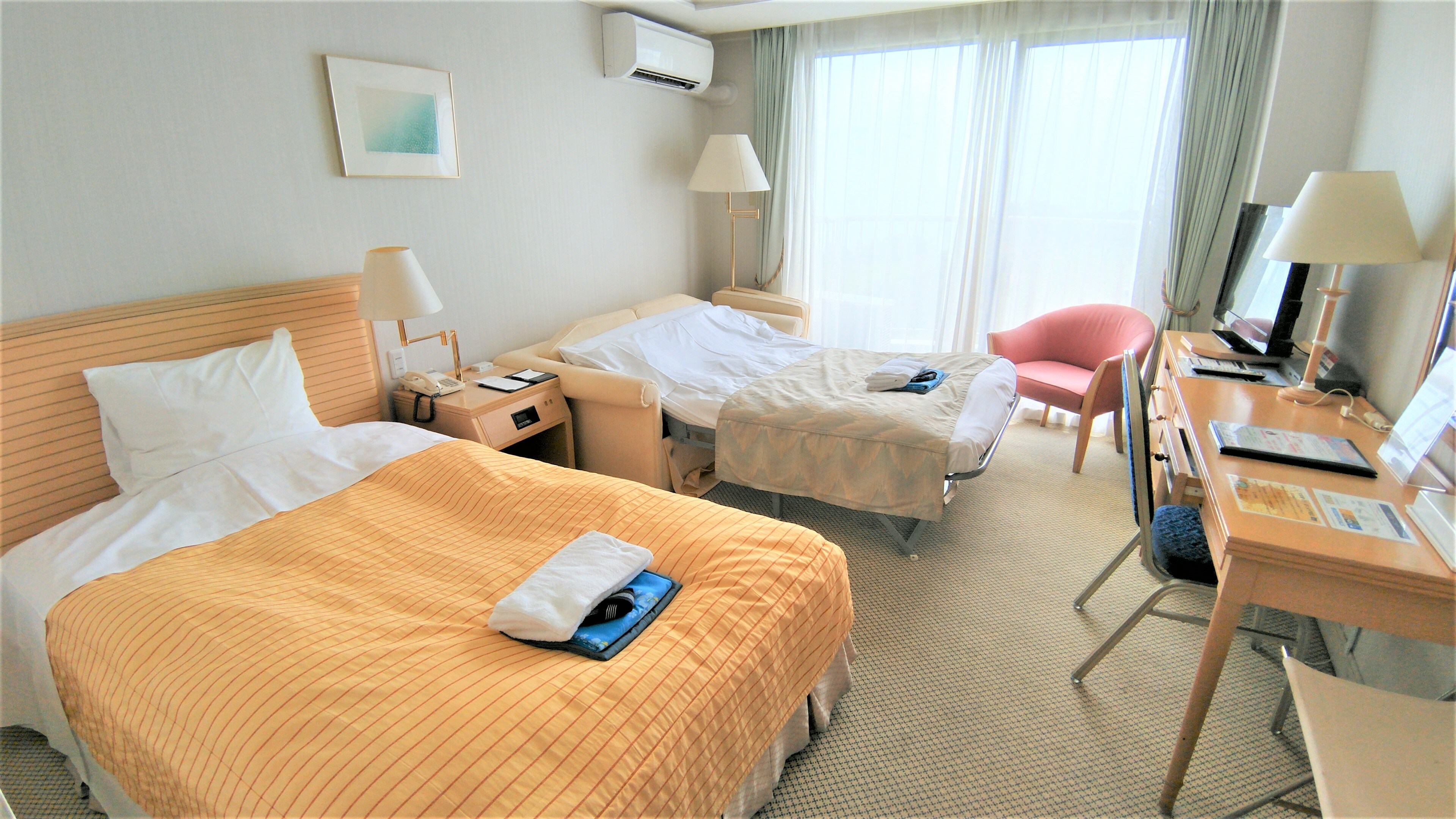 Studio Twin Room