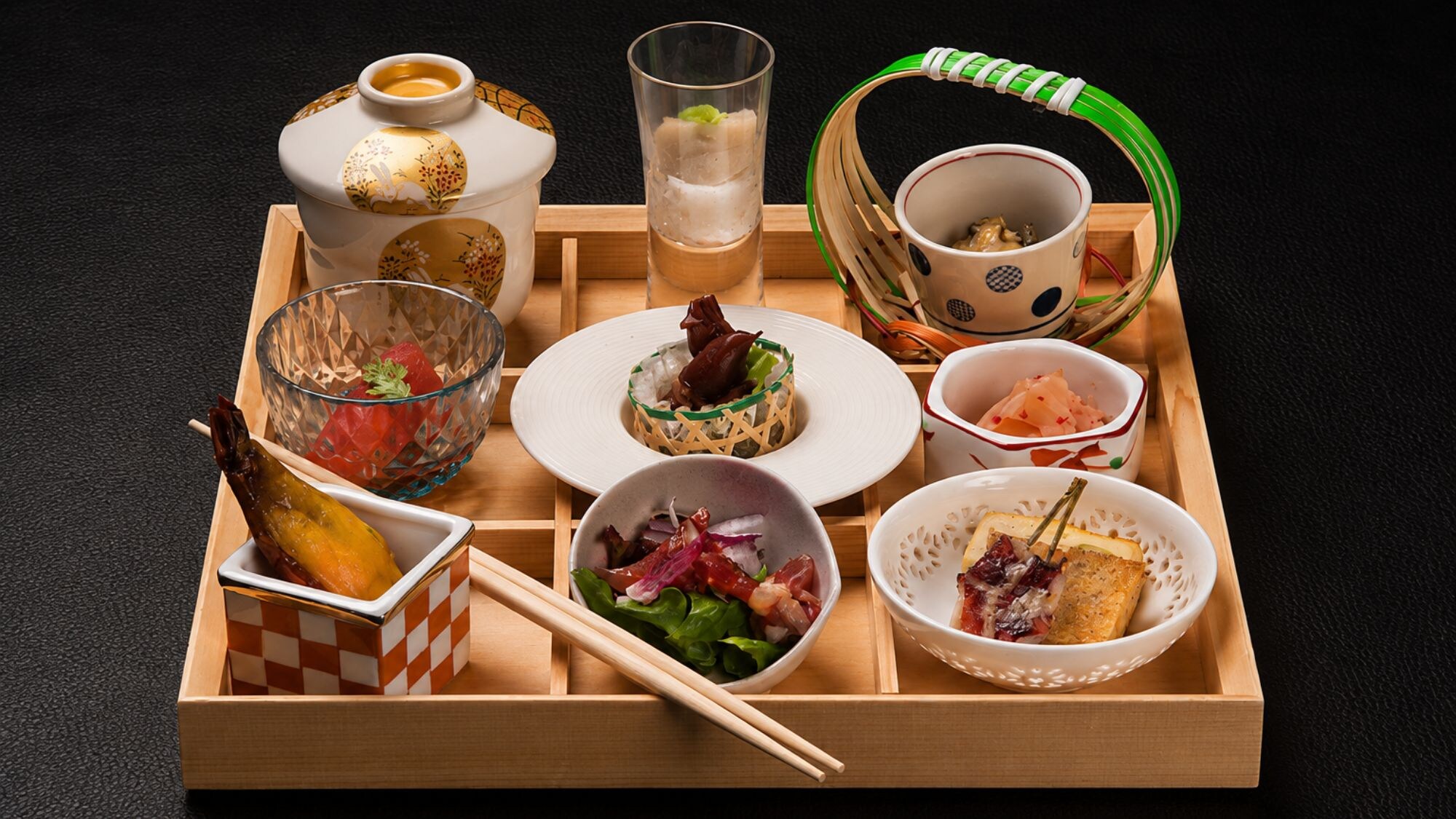 [Dinner] A colorful summer feast served on this one plate. *Image