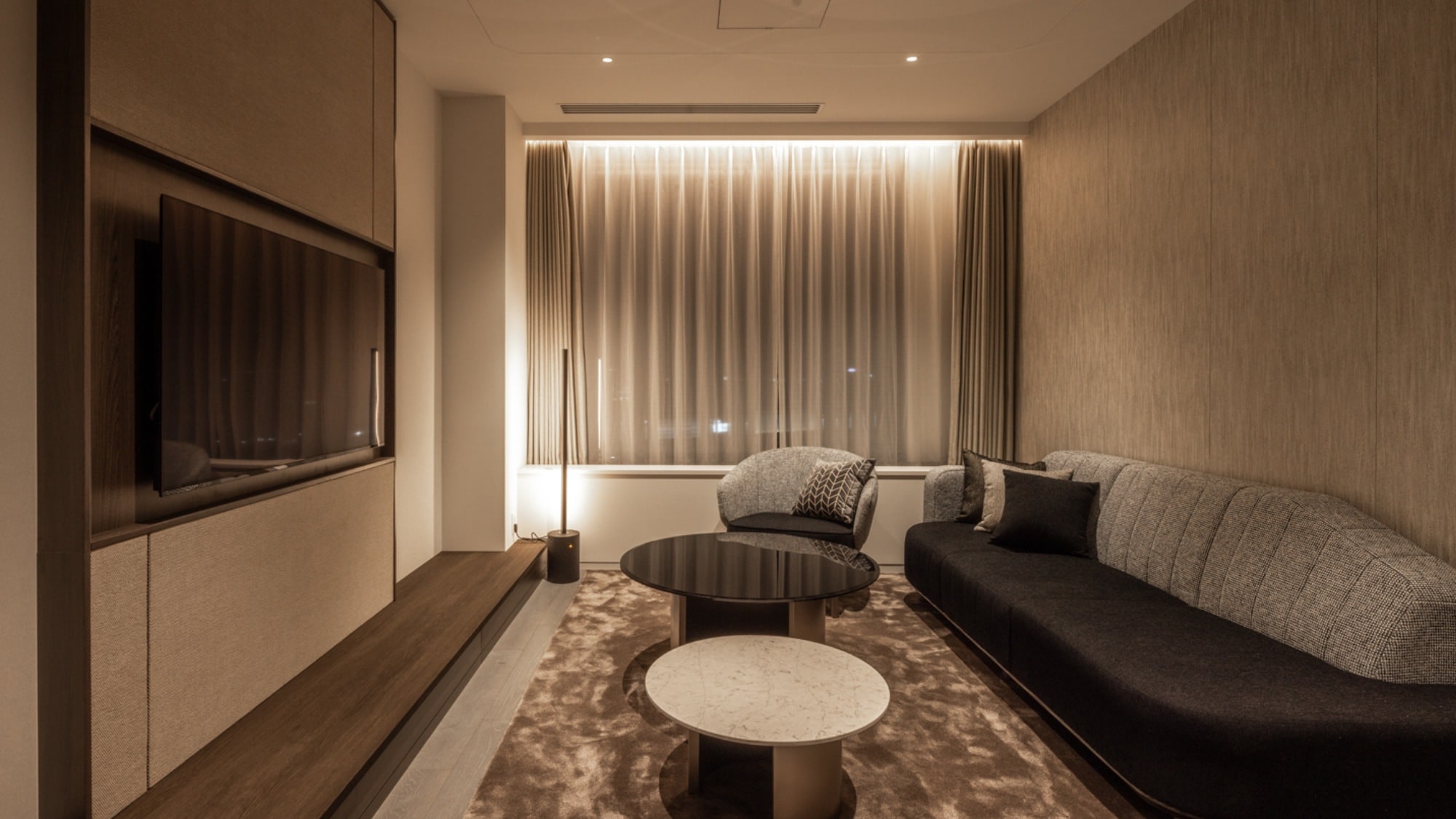 小型套房｜70平方米