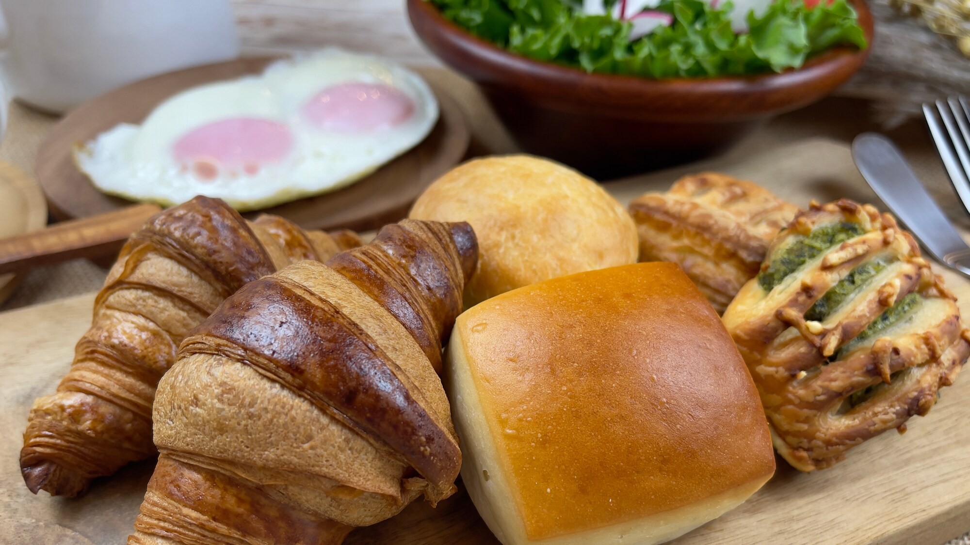 ・[Breakfast buffet] Freshly baked bread is very popular