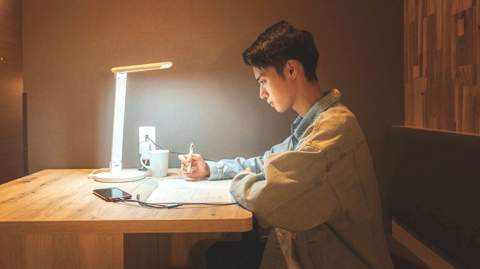 A quiet space for work and study