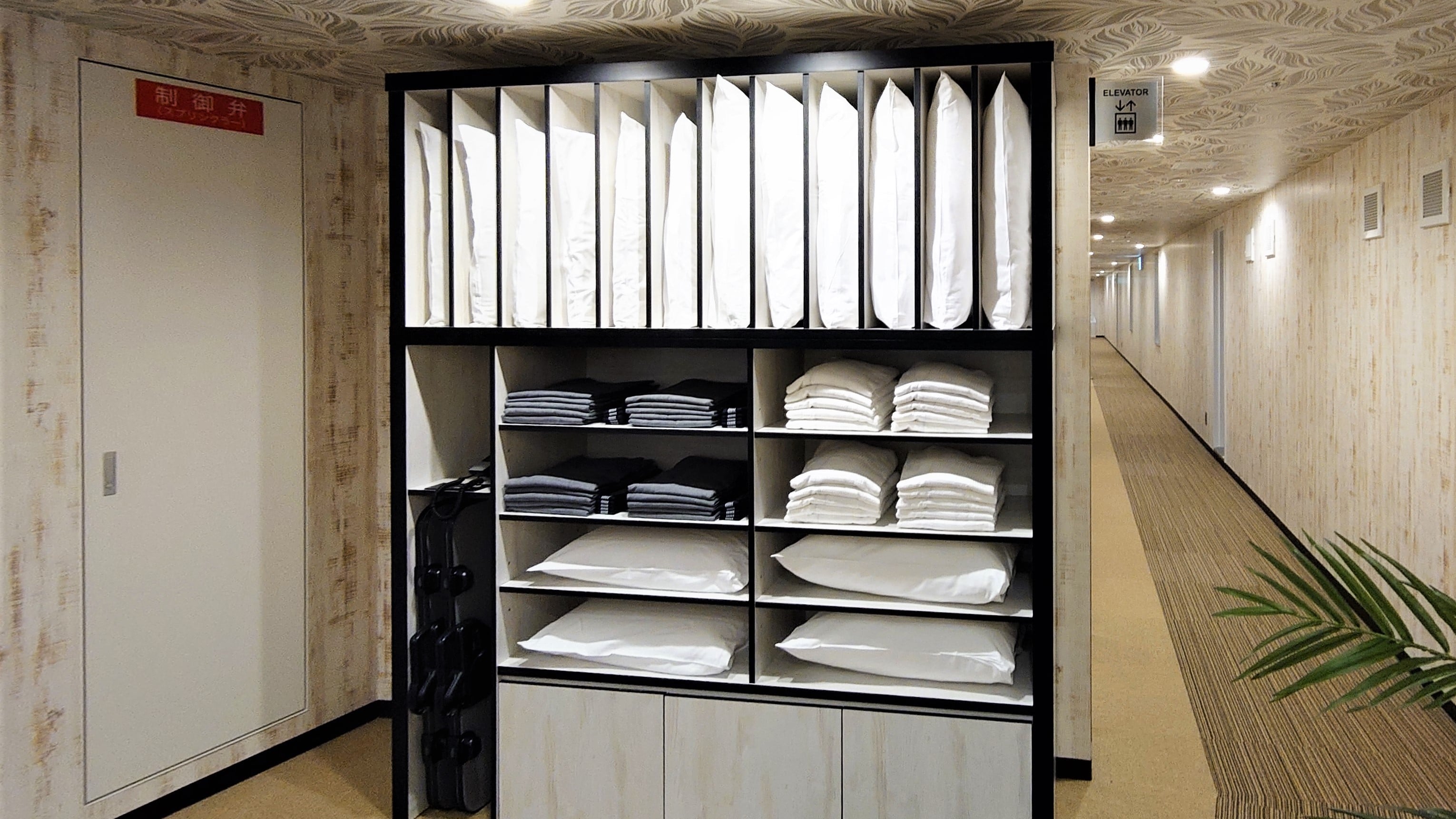 每層樓均有出租貨架