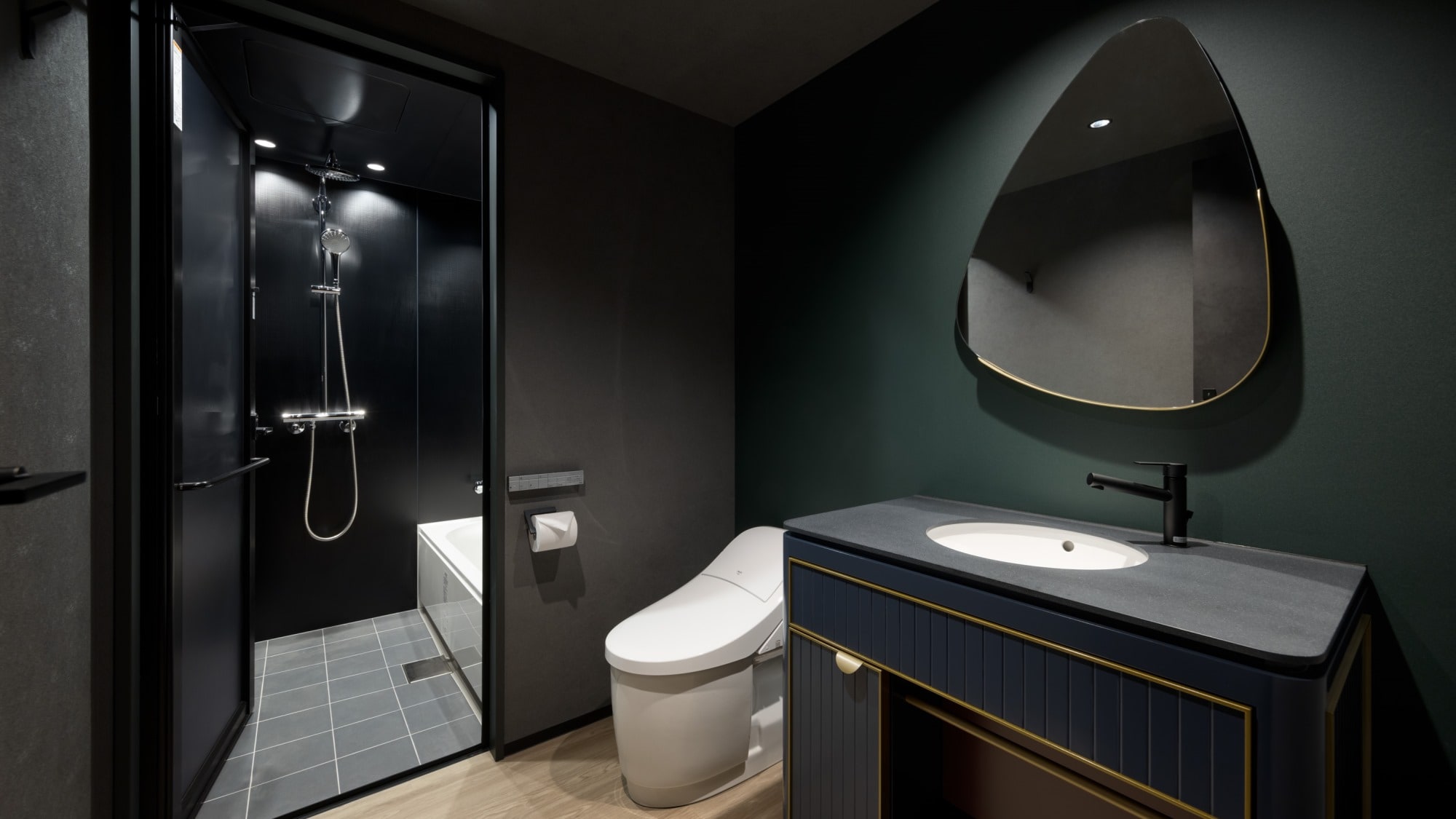 ◆Deluxe Corner Twin｜Separate bathroom and toilet