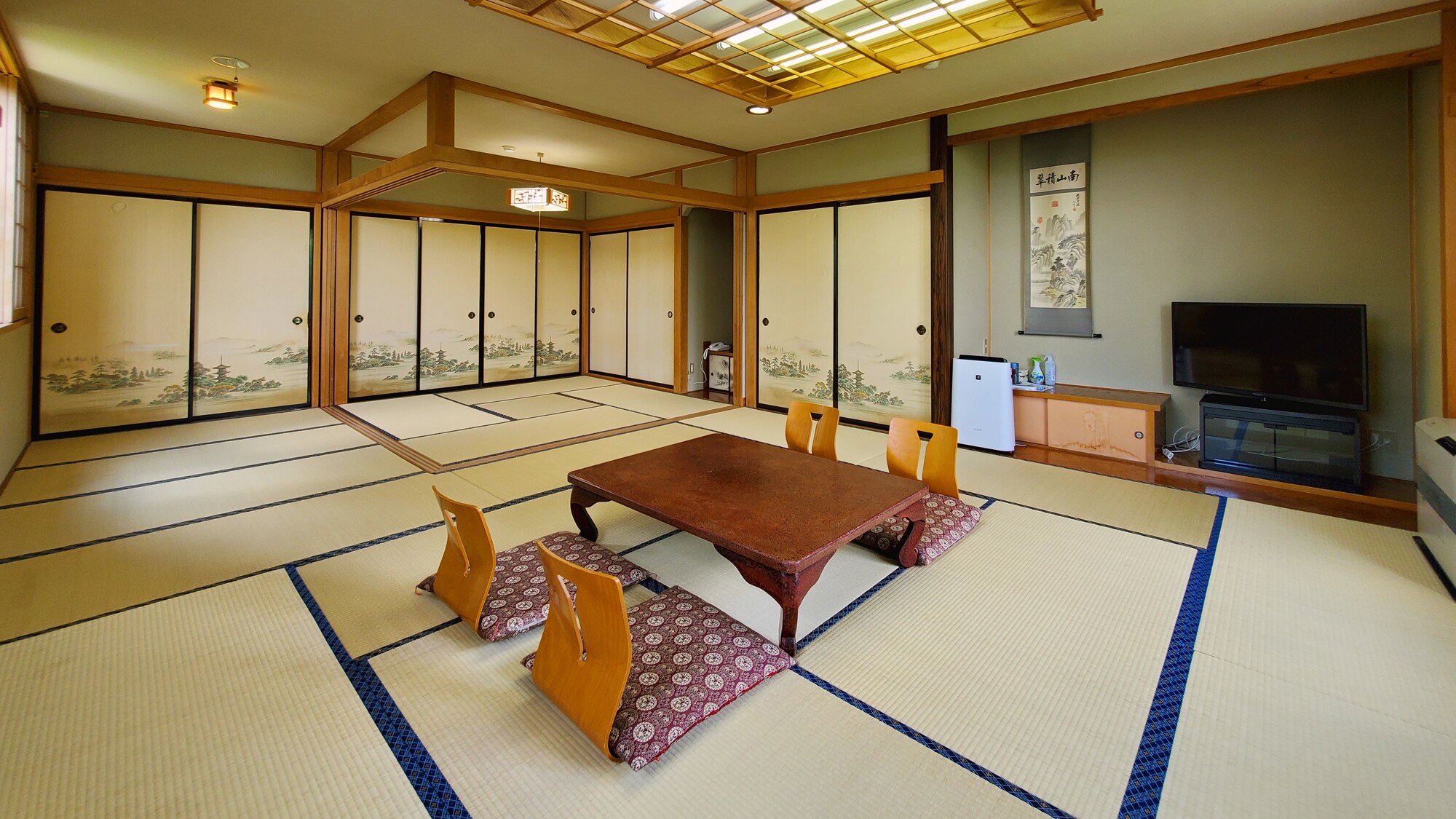 Special room: 12 tatami Japanese-style room [with bath and toilet]