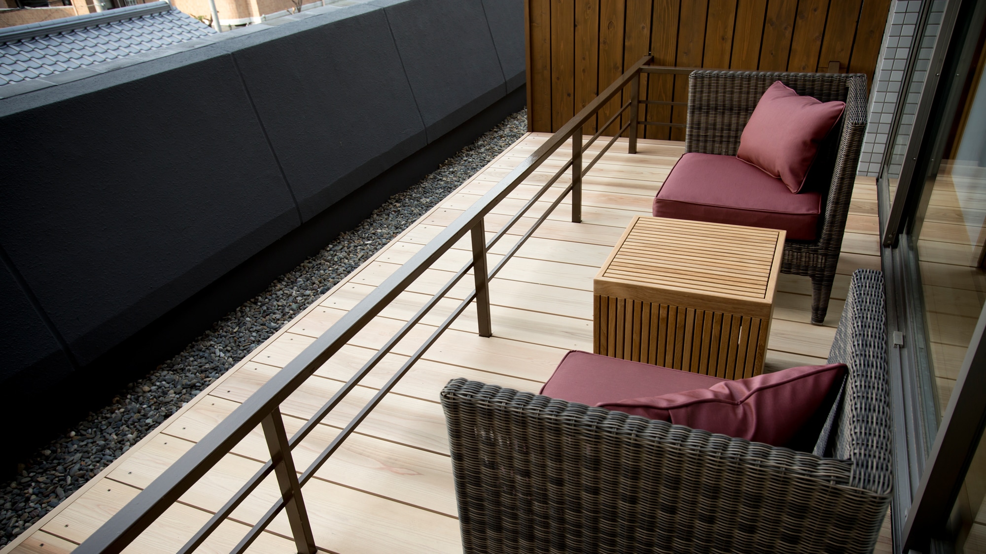 Japanese-style room (with terrace on the veranda) 64 square meters