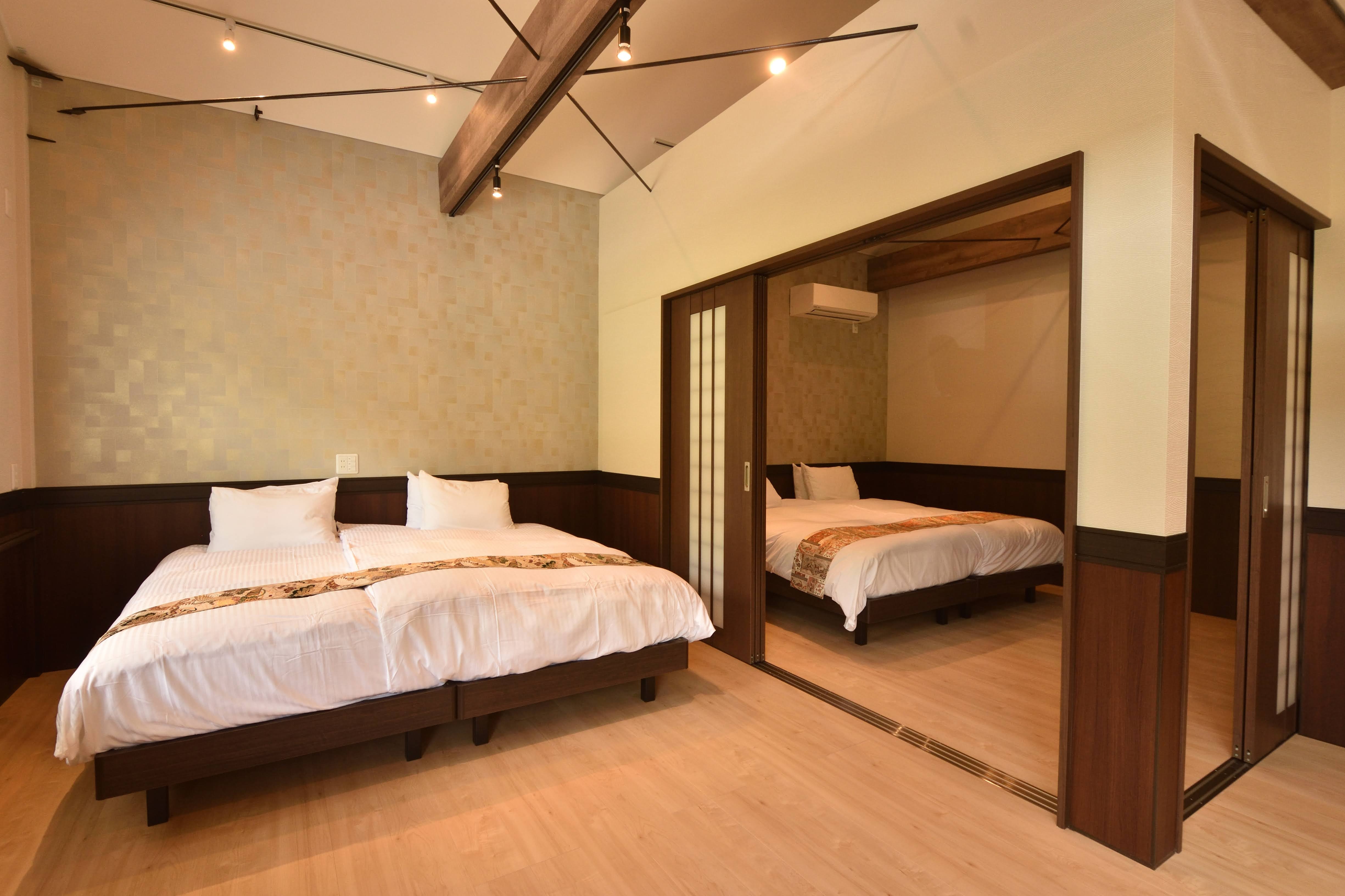 Premium Suite Bedroom